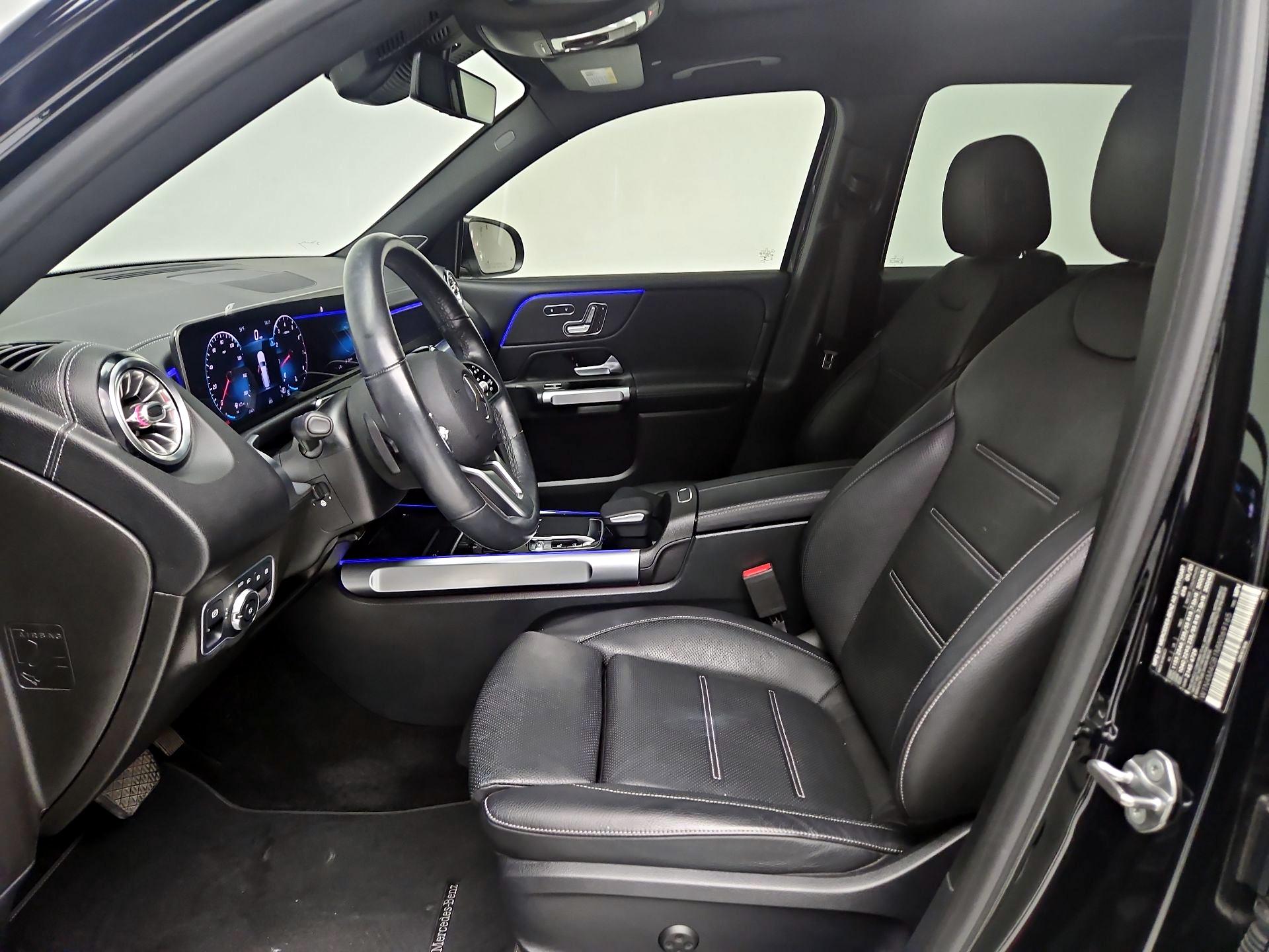 Thumbnail: 2021 Mercedes-Benz GLB - 11