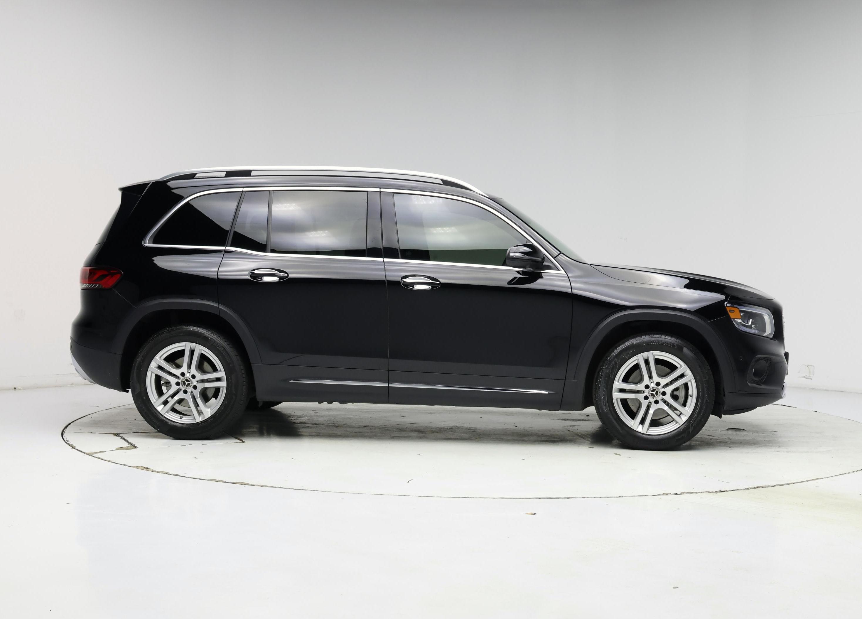 Thumbnail: 2021 Mercedes-Benz GLB - 7