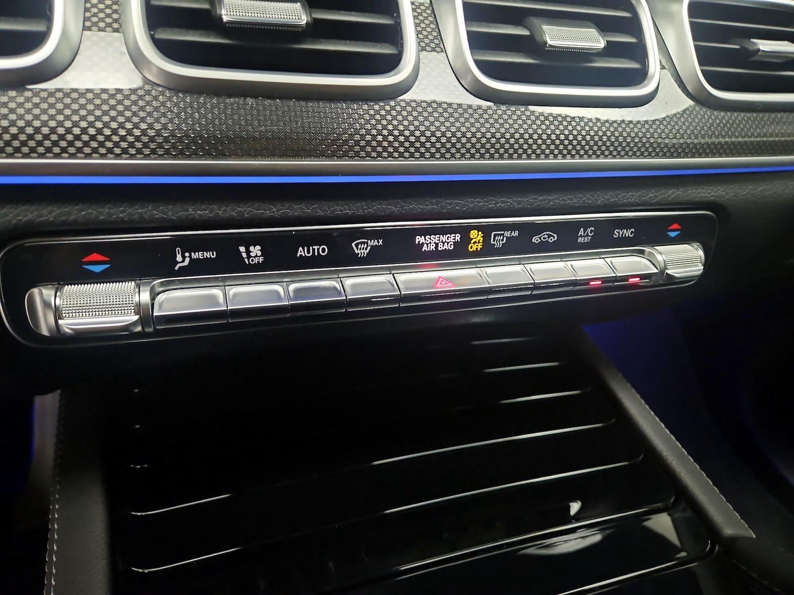 2022 Mercedes-Benz GLE GLE450 - Photo 17