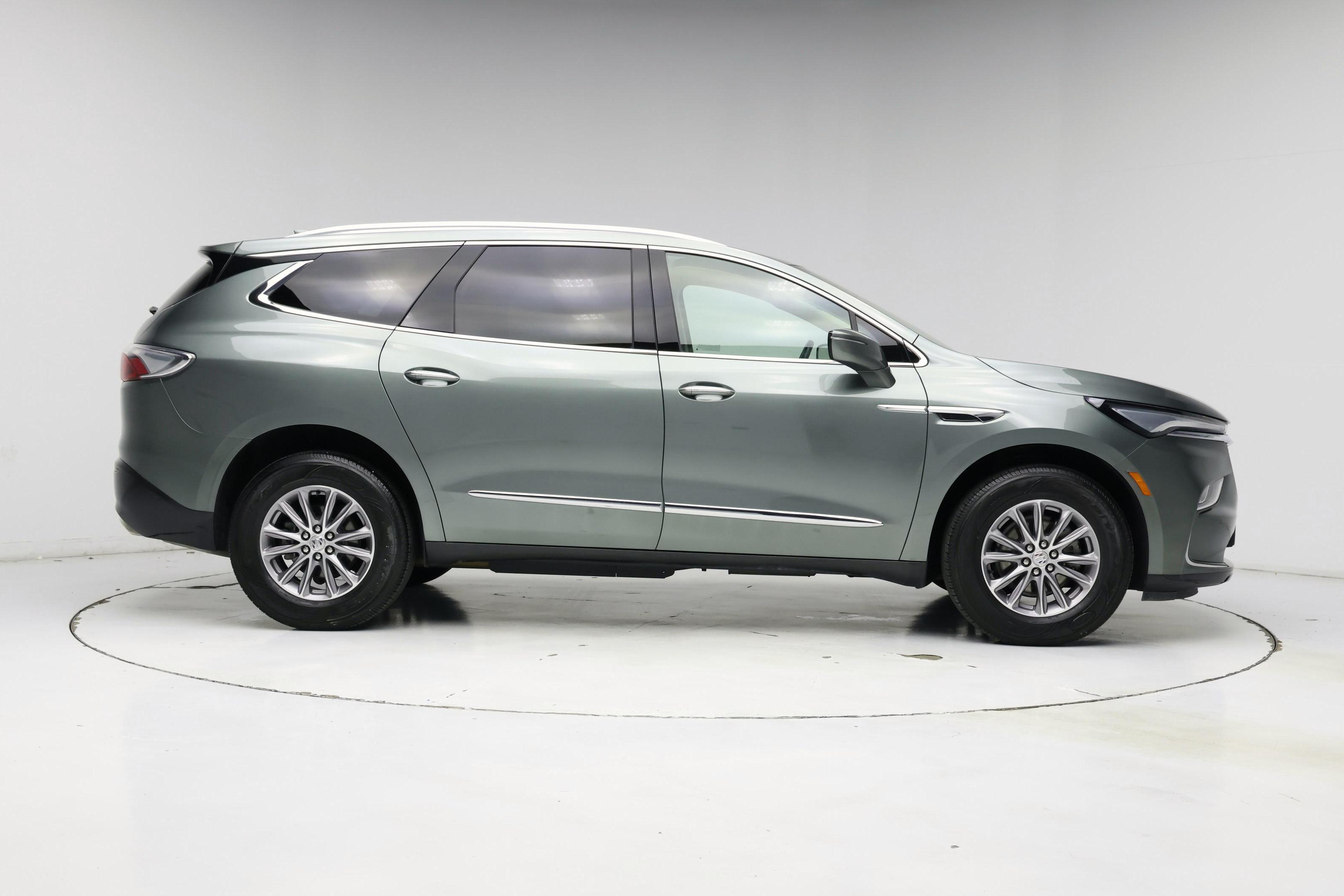 Thumbnail: 2023 Buick Enclave - 7