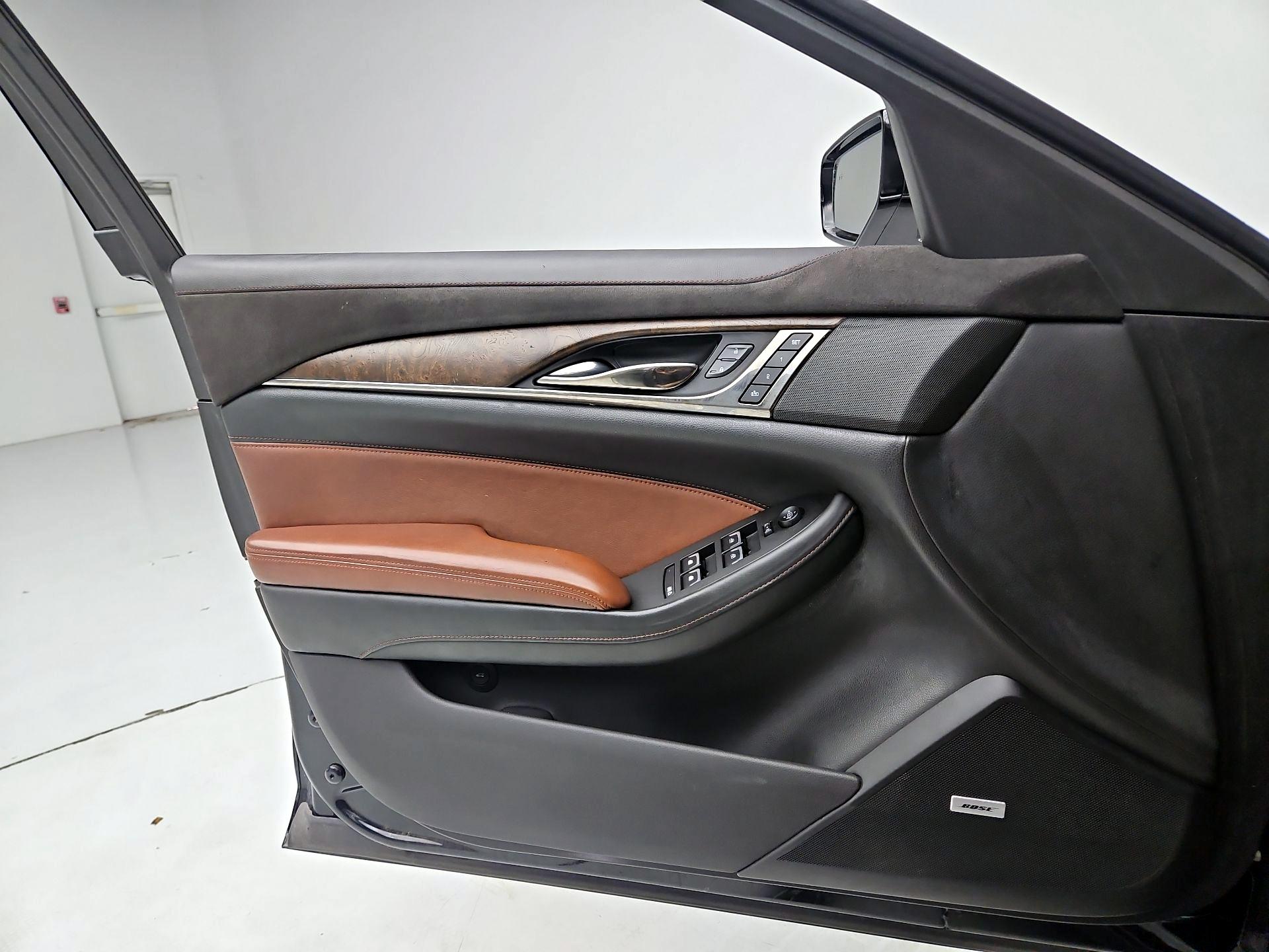 Thumbnail: 2015 Cadillac CTS - 12