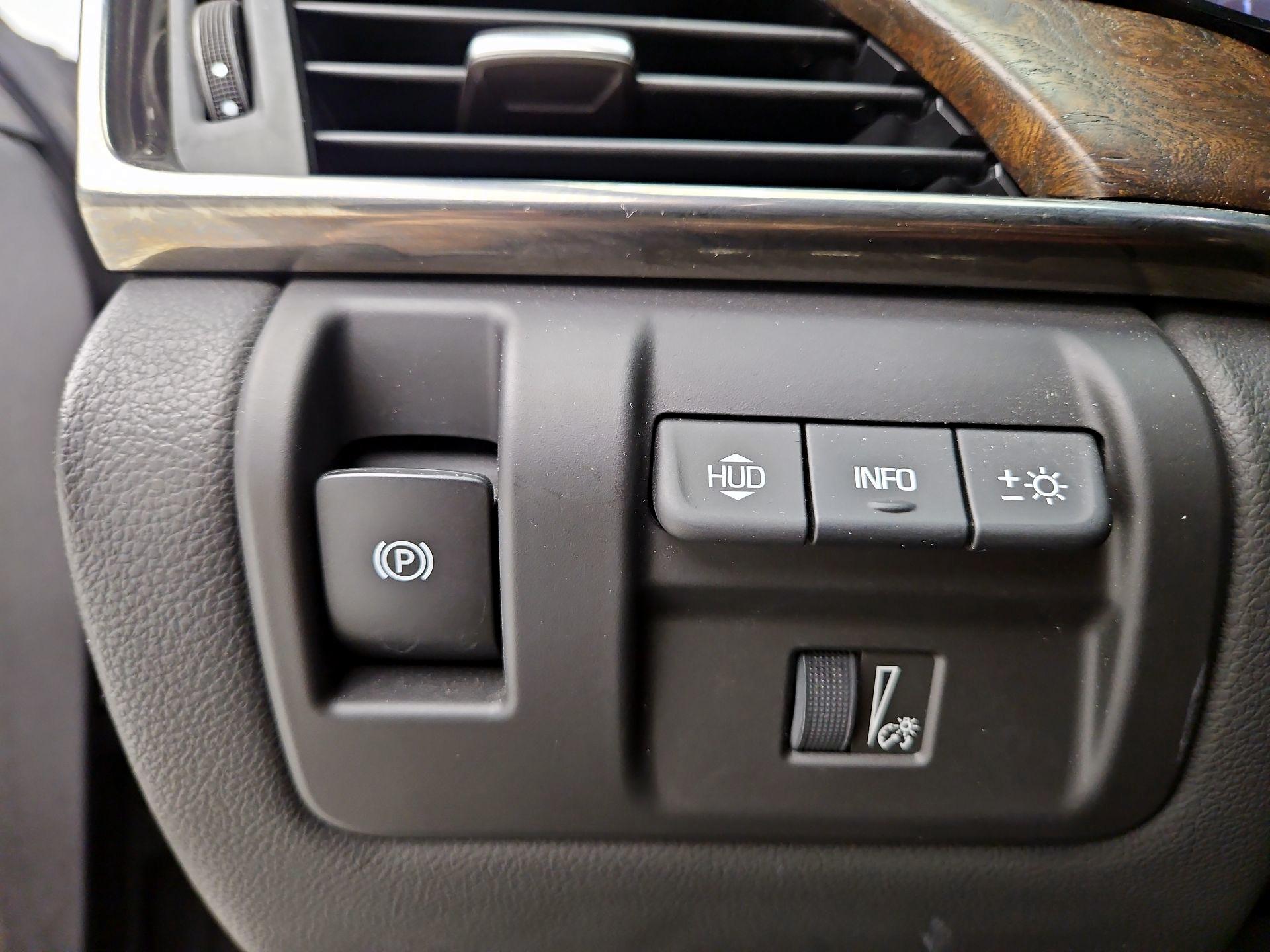 Thumbnail: 2015 Cadillac CTS - 13