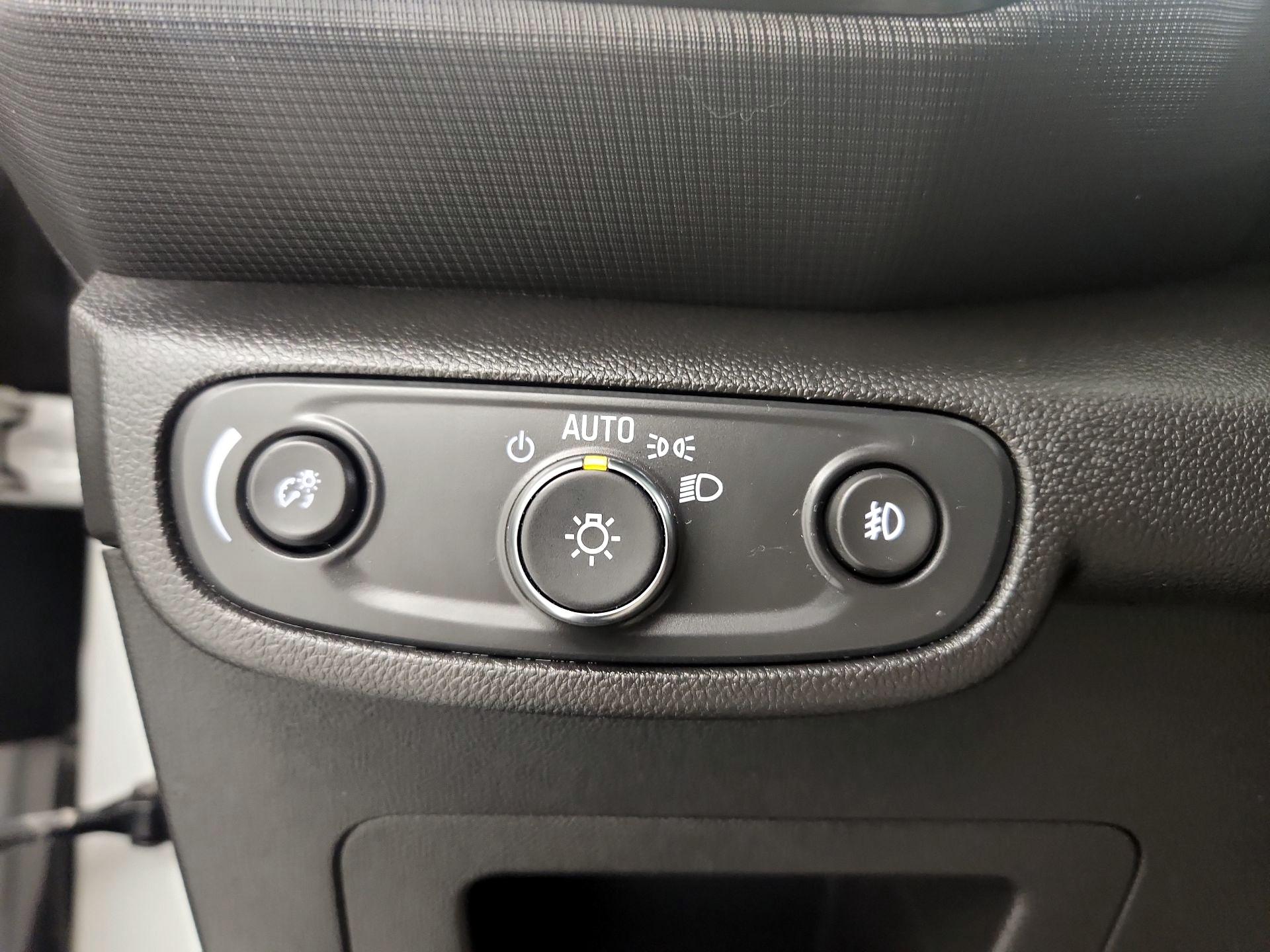 Thumbnail: 2023 Chevrolet TrailBlazer - 13