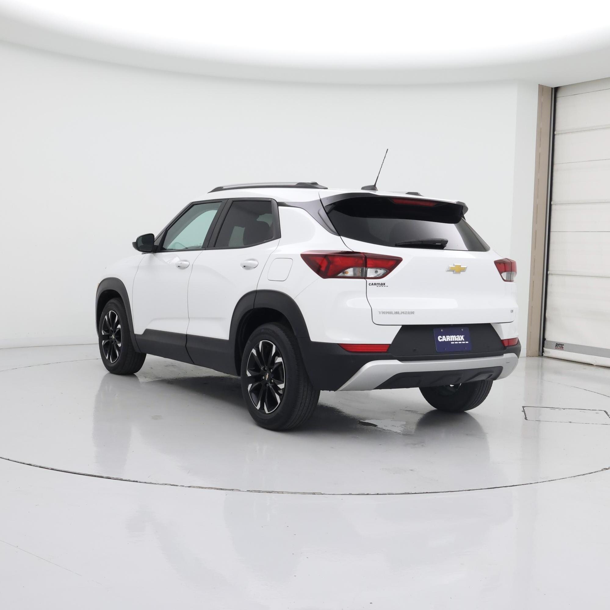 Thumbnail: 2023 Chevrolet TrailBlazer - 2