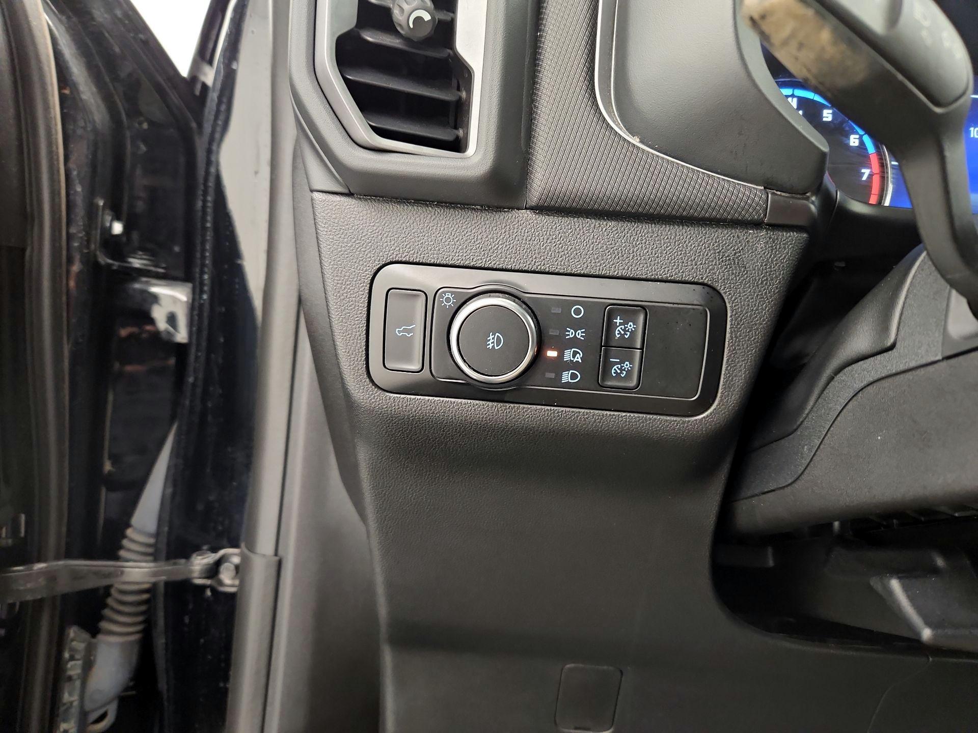 Thumbnail: 2023 Ford Bronco Sport - 13