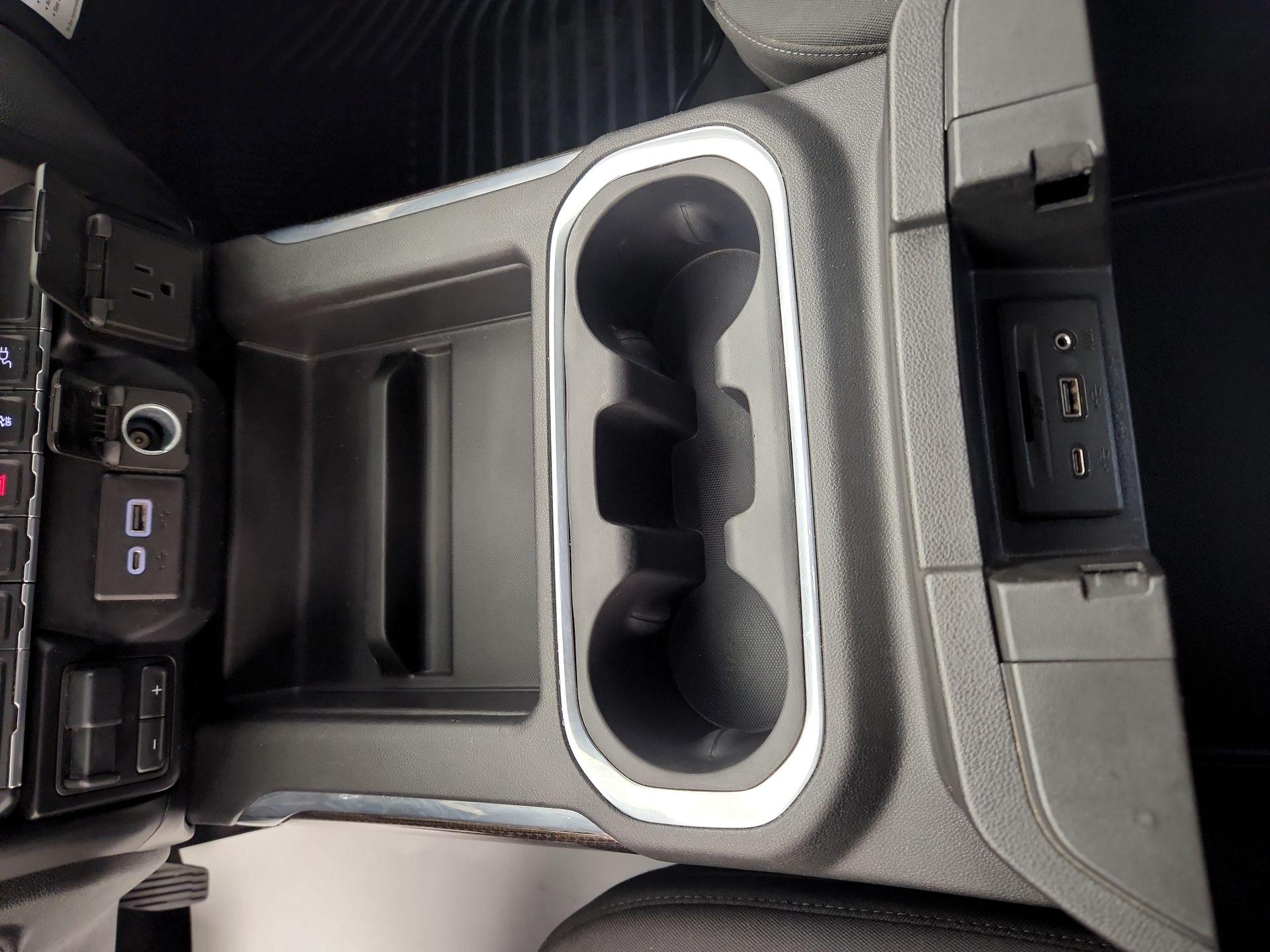 Thumbnail: 2021 Chevrolet Silverado 1500 - 18