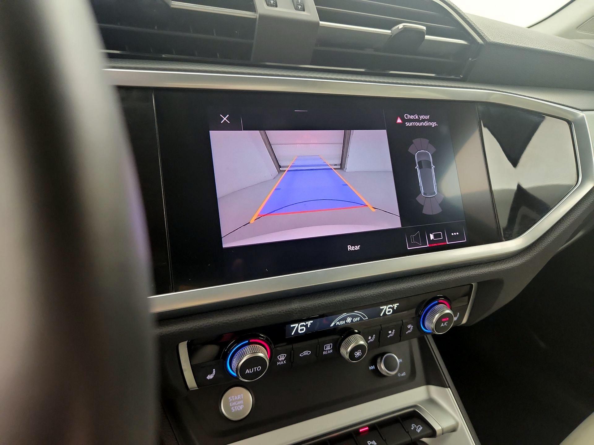 Thumbnail: 2020 Audi Q3 - 13