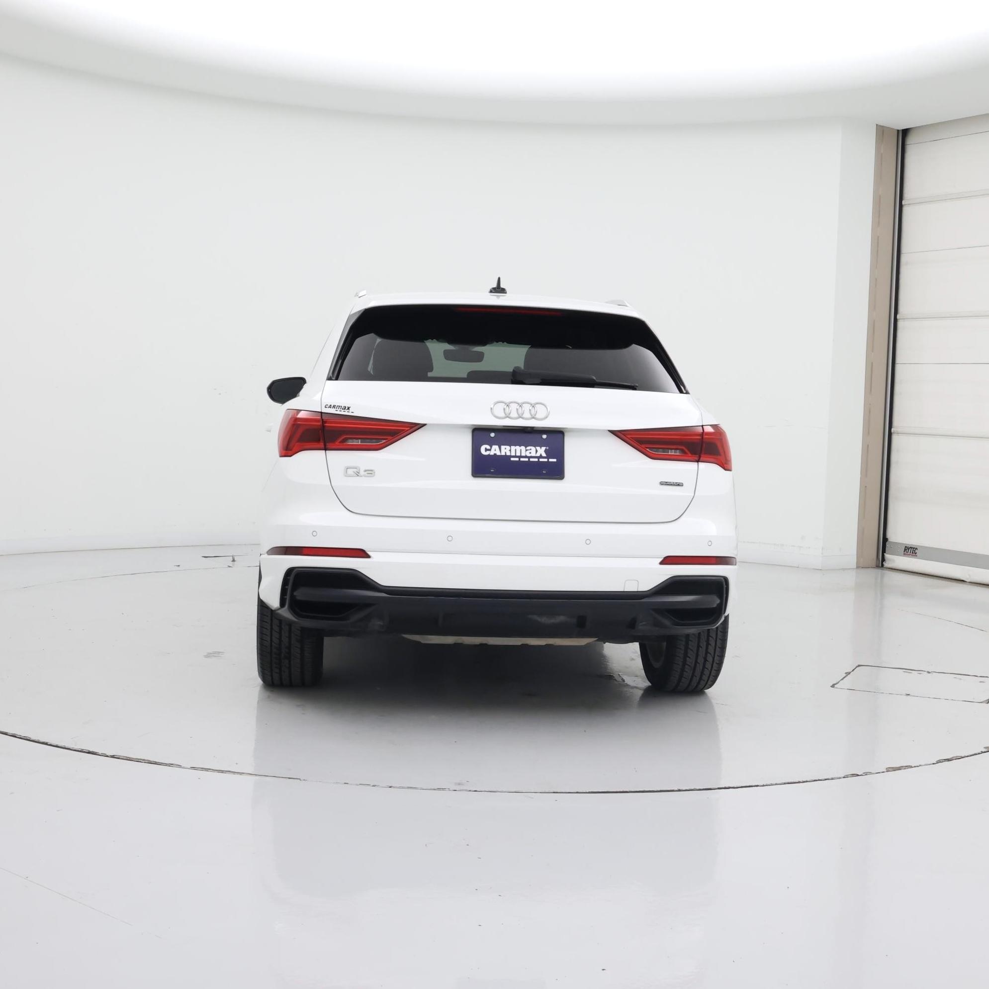 Thumbnail: 2020 Audi Q3 - 6