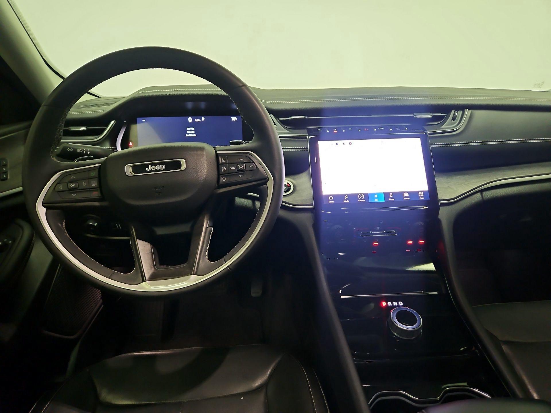 Thumbnail: 2023 Jeep Grand Cherokee - 9