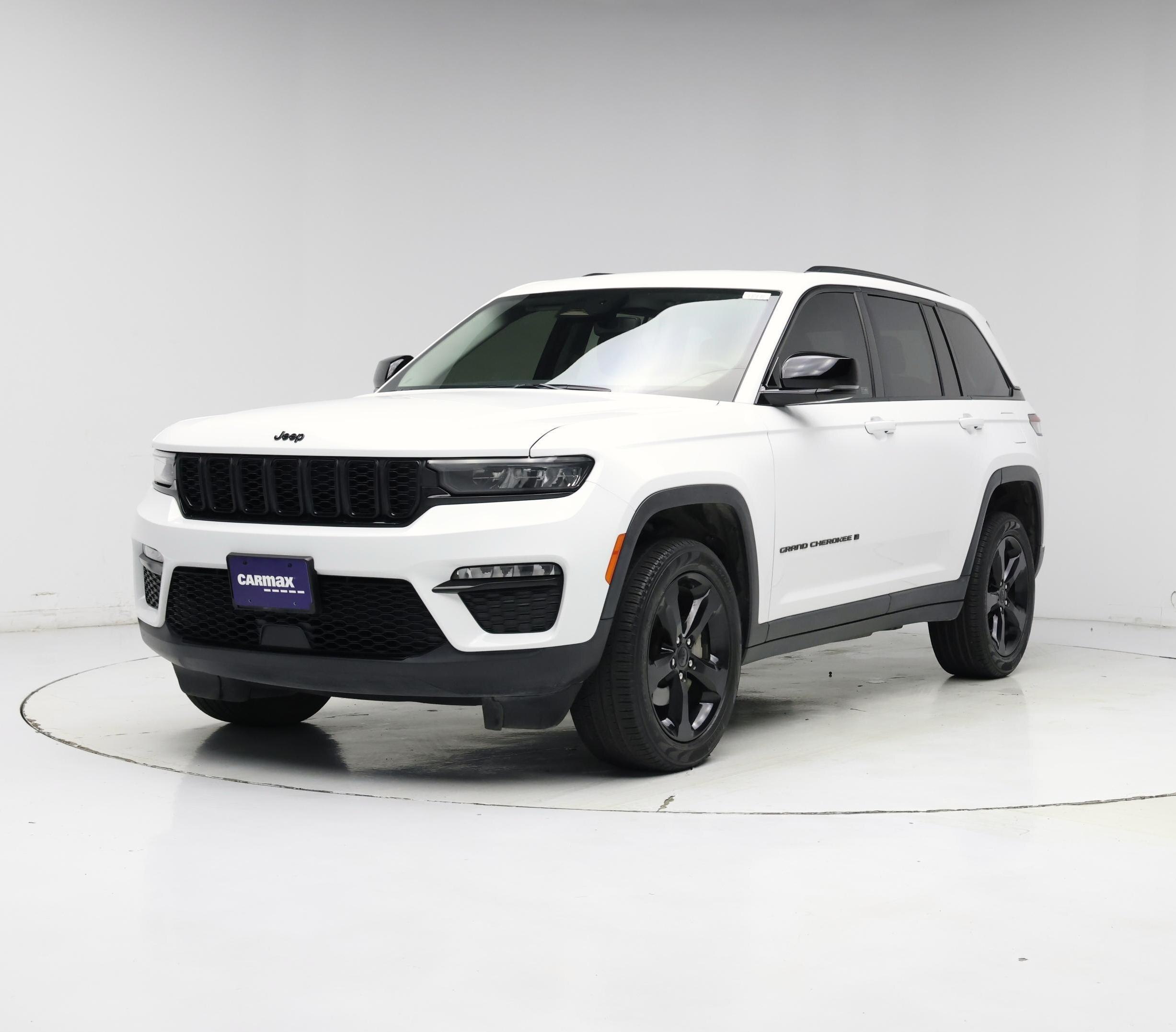 Thumbnail: 2023 Jeep Grand Cherokee - 4