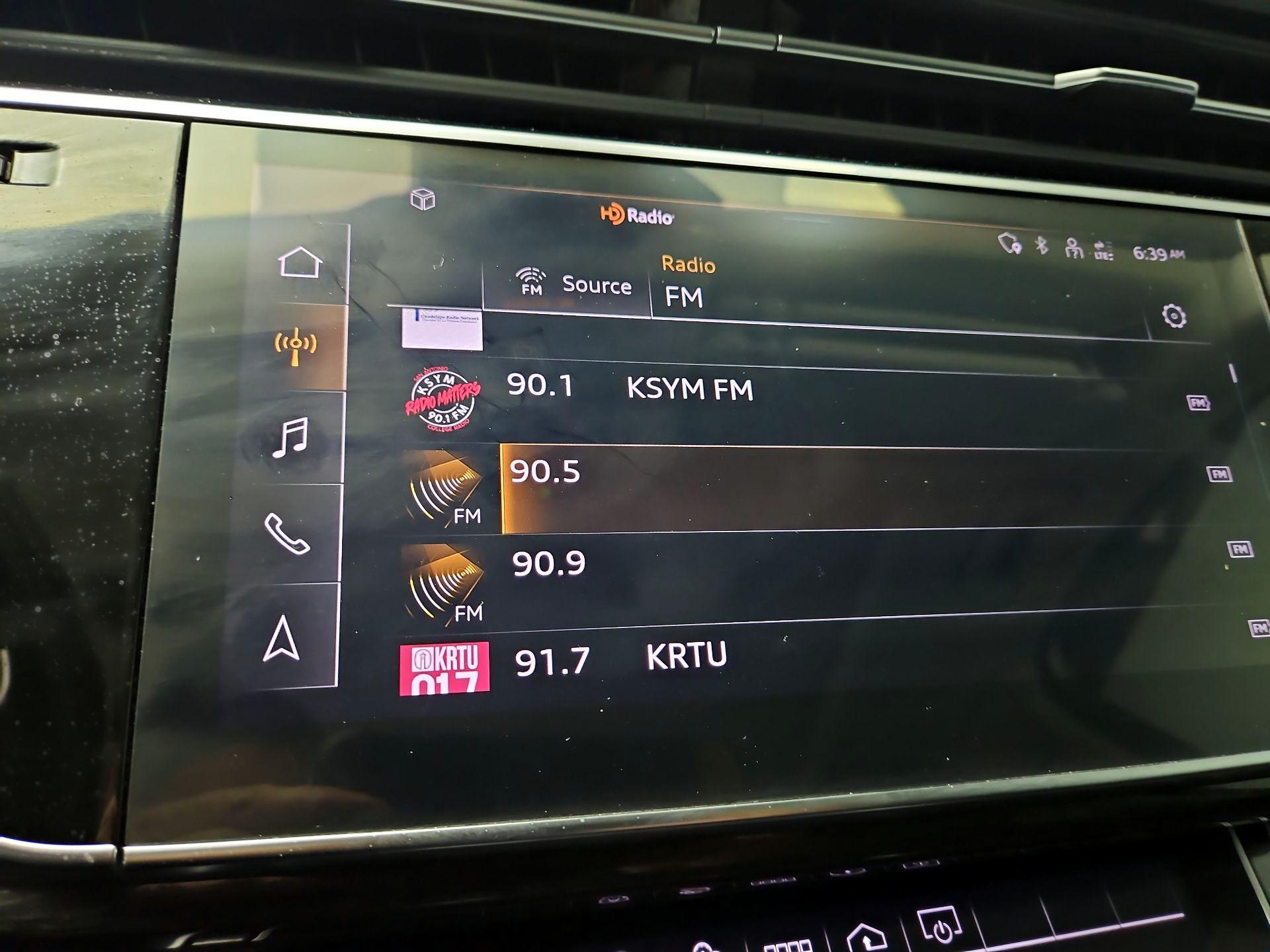 Thumbnail: 2022 Audi Q7 - 16