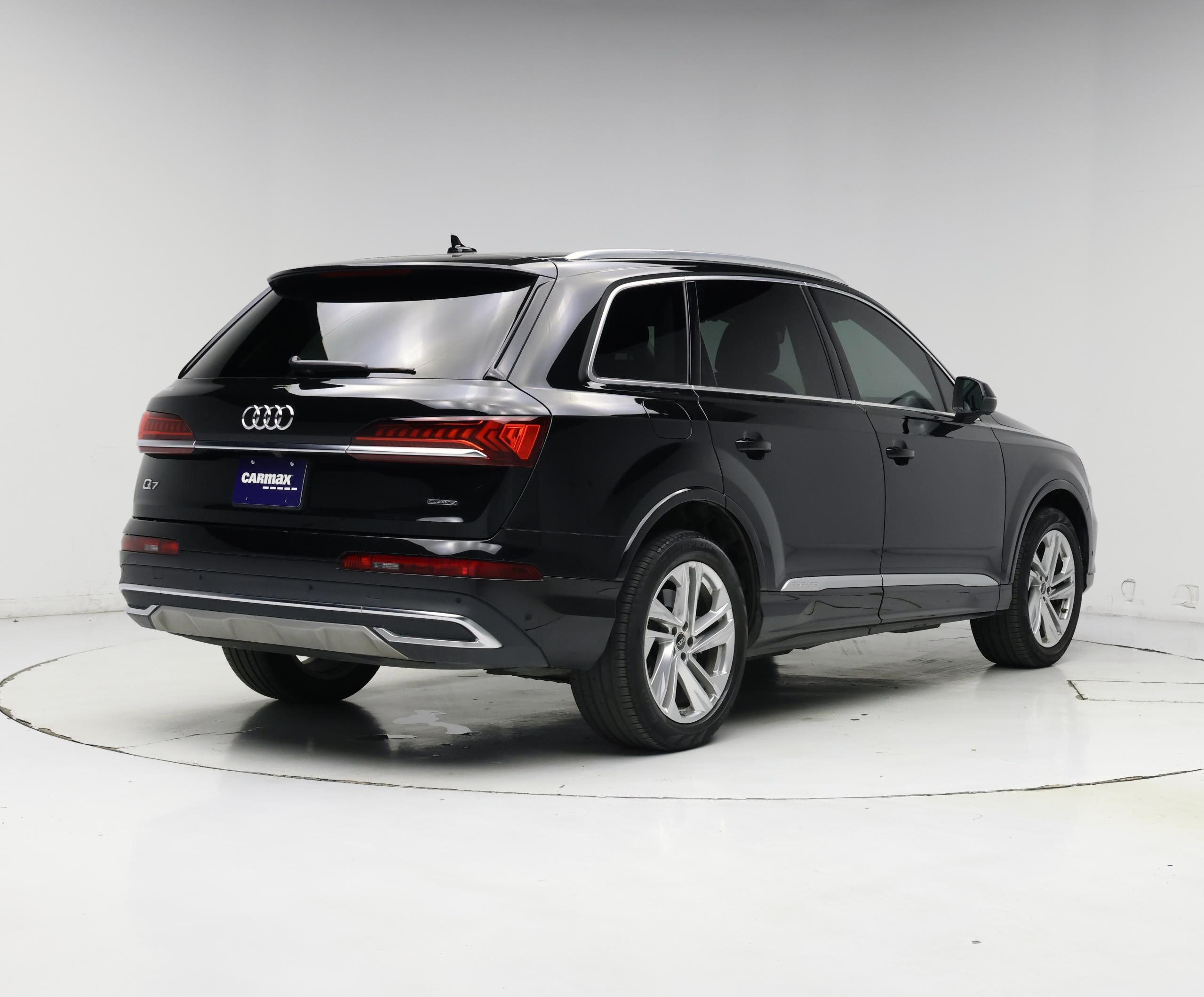 Thumbnail: 2022 Audi Q7 - 8