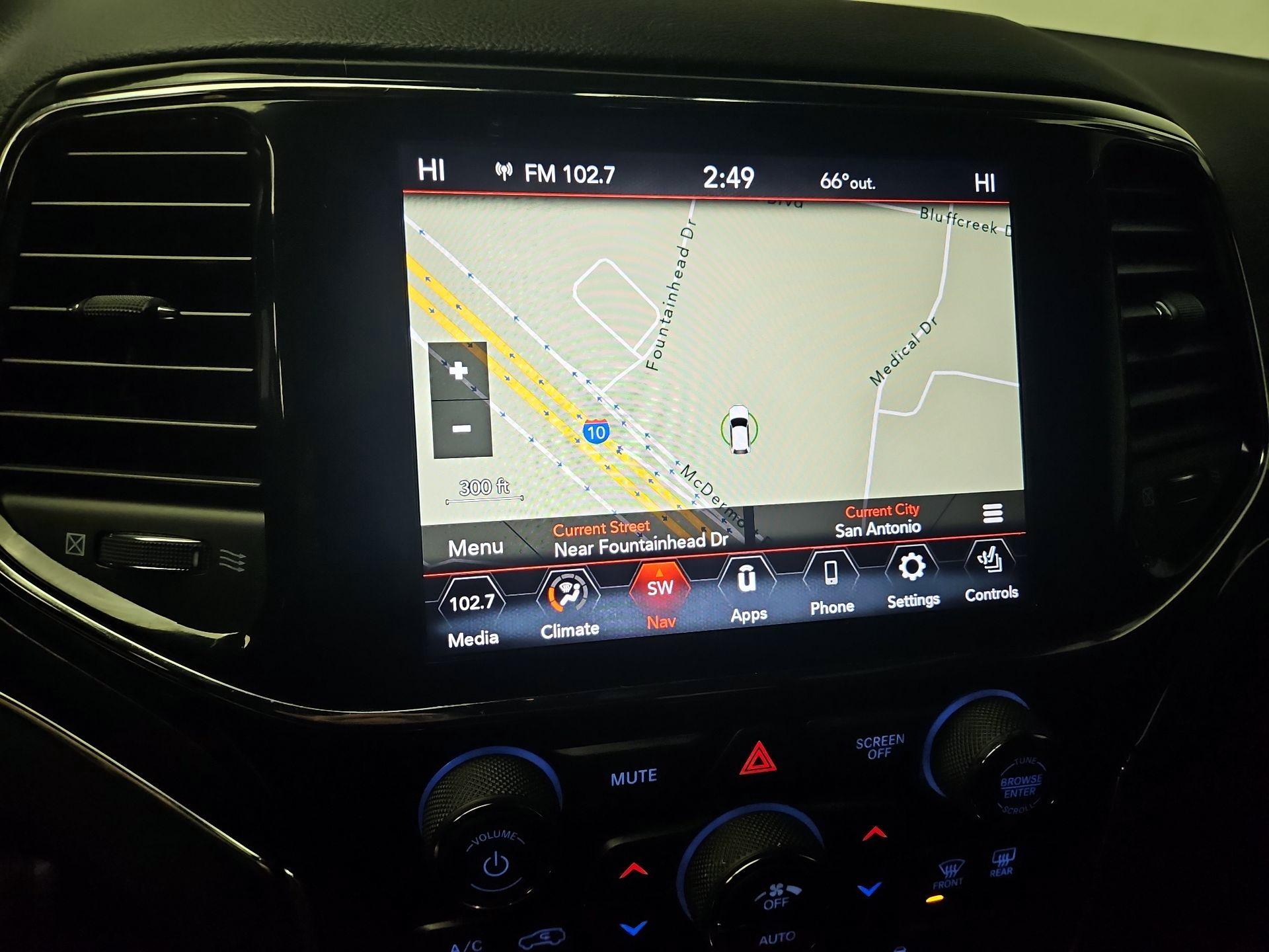 Thumbnail: 2021 Jeep Grand Cherokee - 14