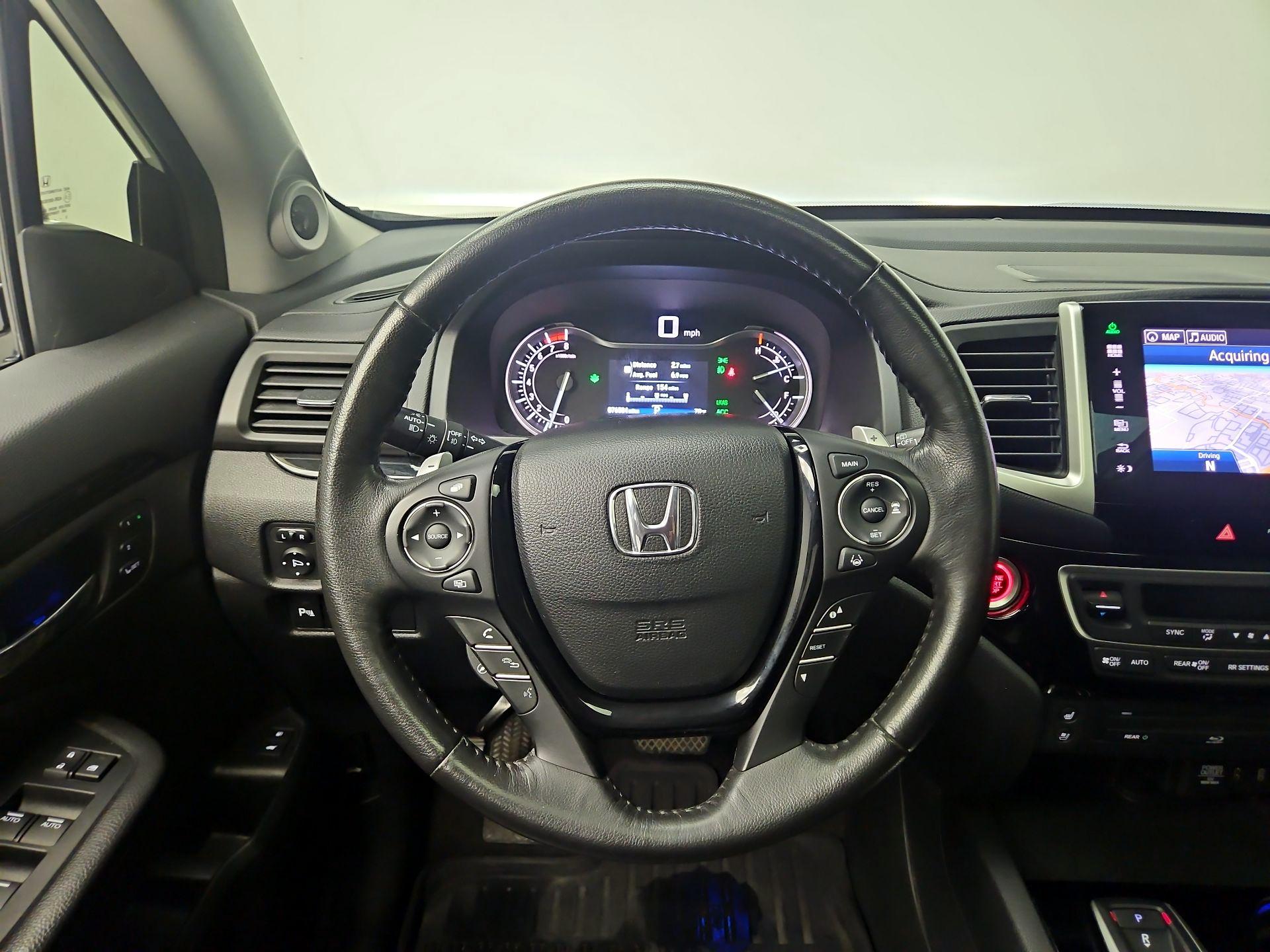 Thumbnail: 2016 Honda Pilot - 10