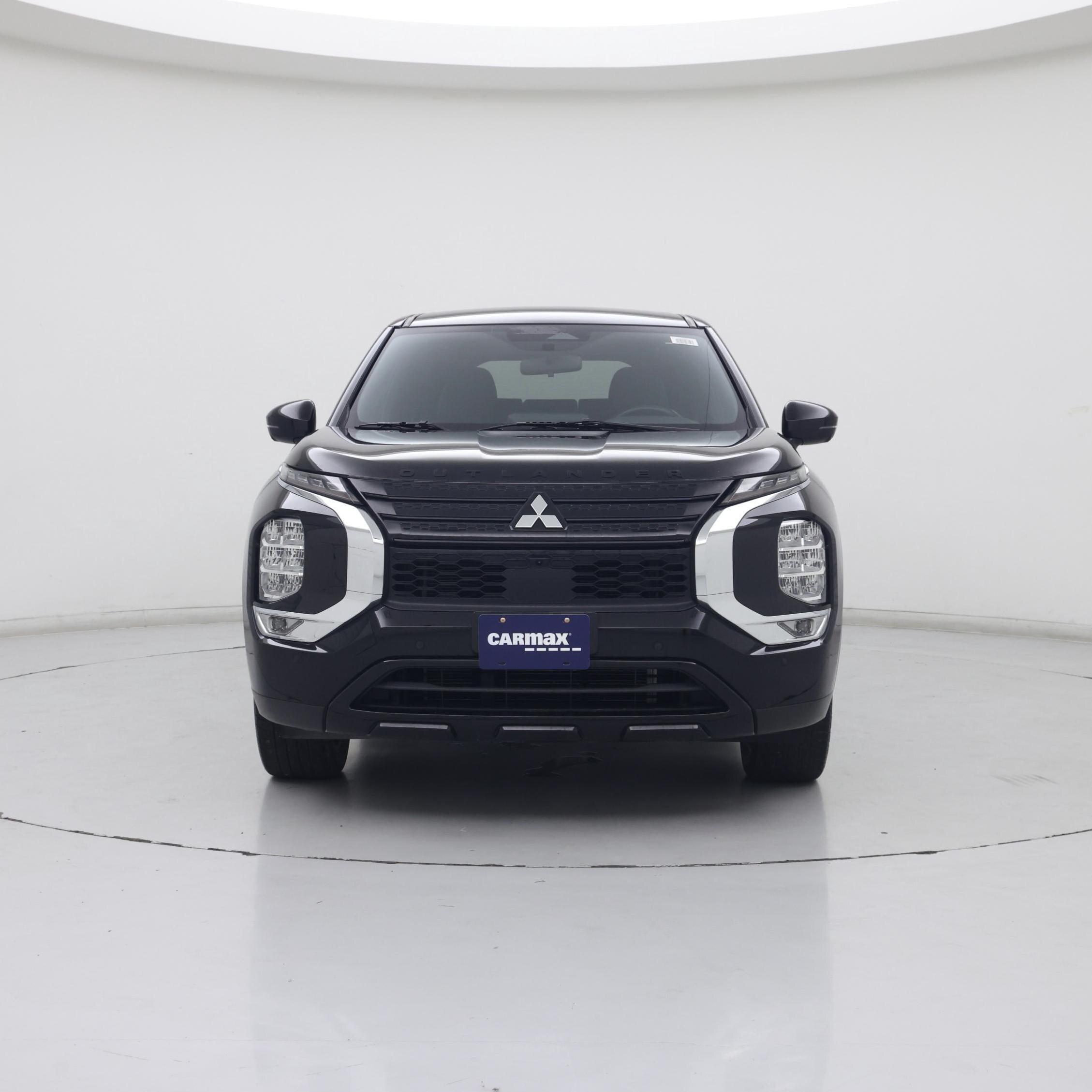 Thumbnail: 2023 Mitsubishi Outlander - 5