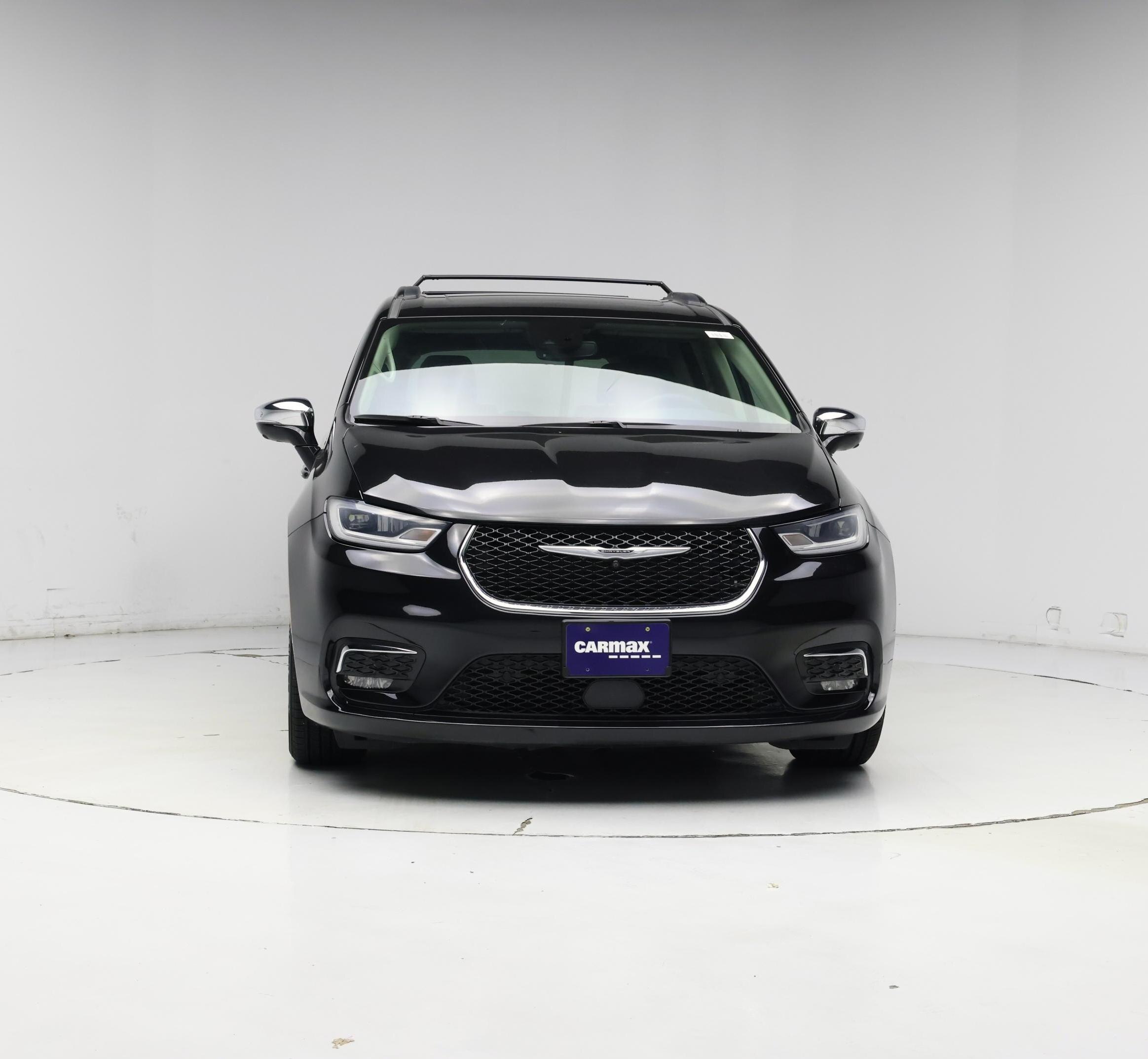 Thumbnail: 2022 Chrysler Pacifica - 5