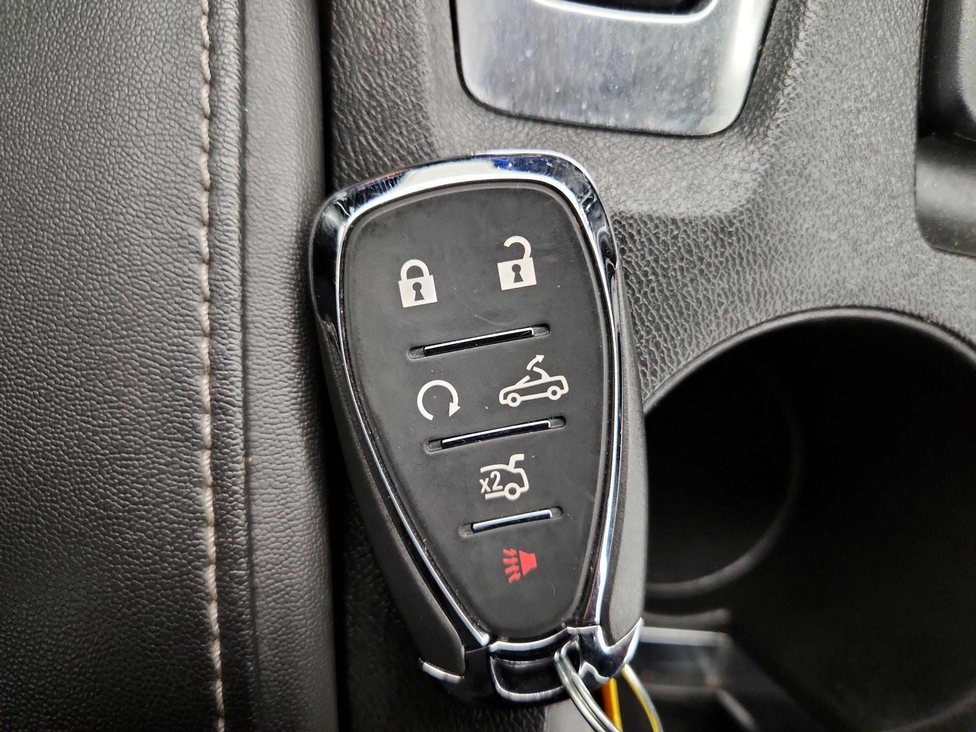 Thumbnail: 2023 Chevrolet Camaro - 18