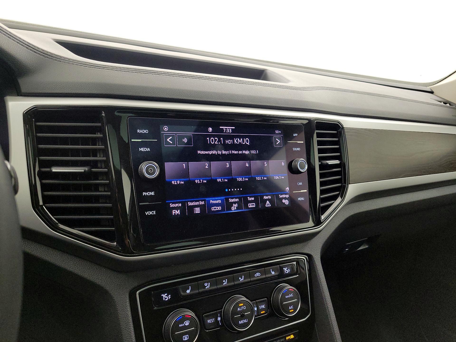 Thumbnail: 2022 Volkswagen Atlas - 15