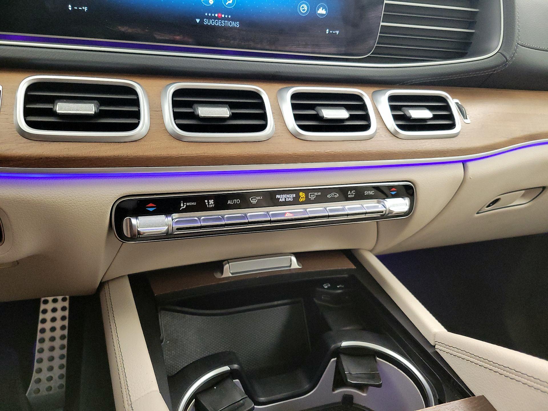 Thumbnail: 2022 Mercedes-Benz GLS - 17