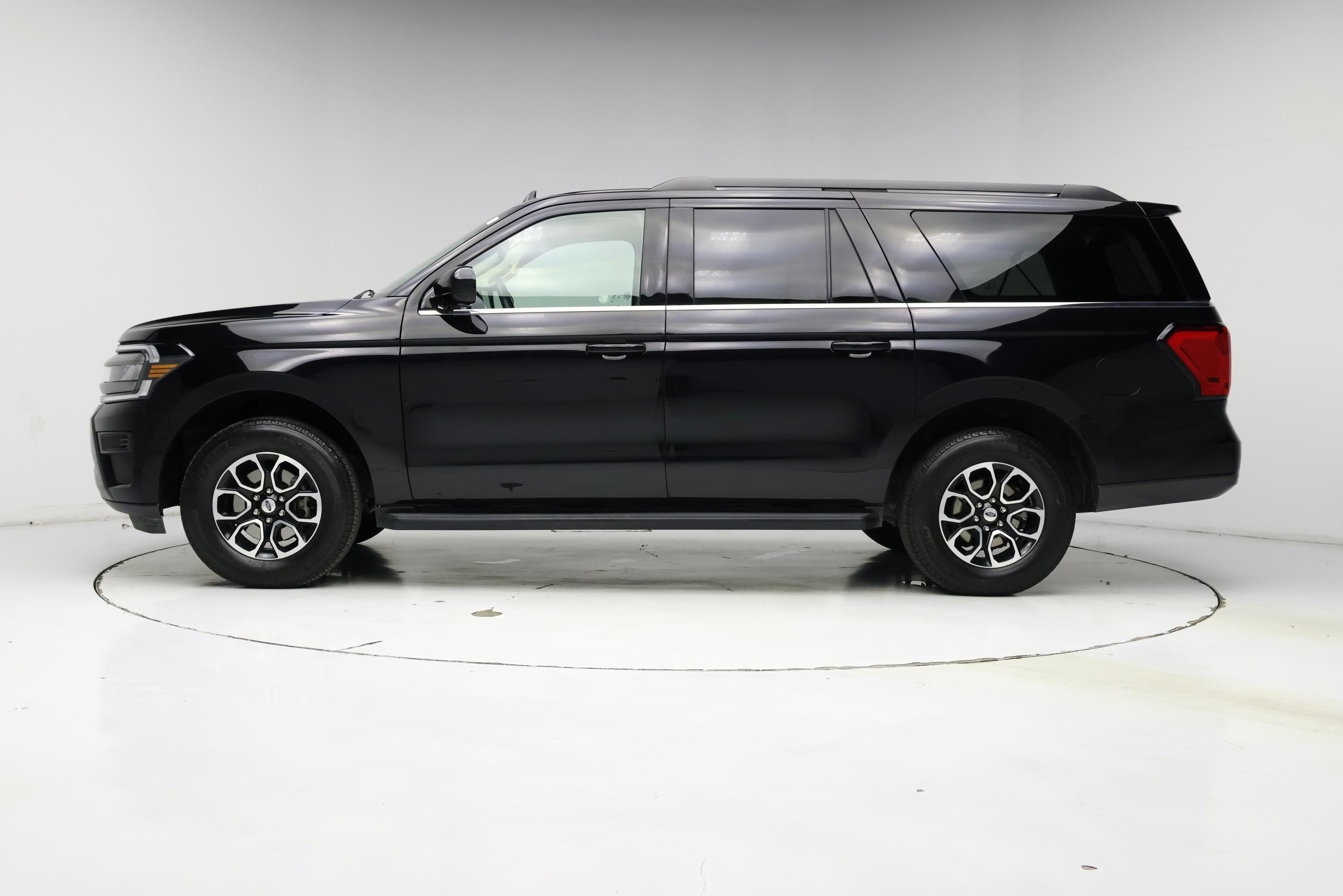 Thumbnail: 2024 Ford Expedition MAX - 3