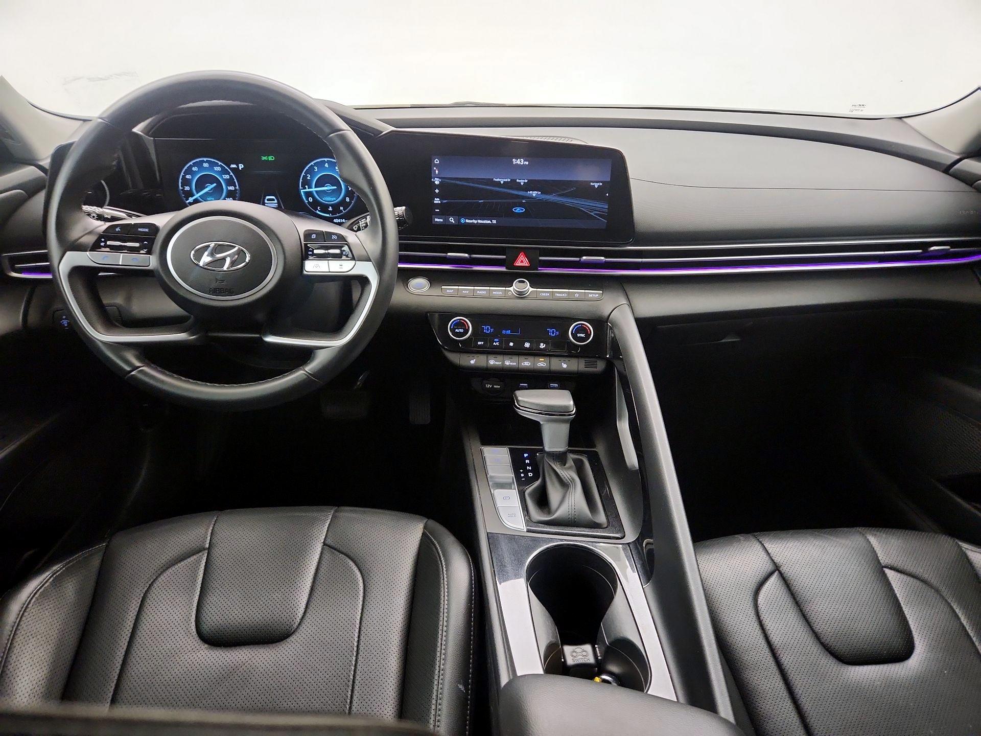 Thumbnail: 2023 Hyundai Elantra - 9