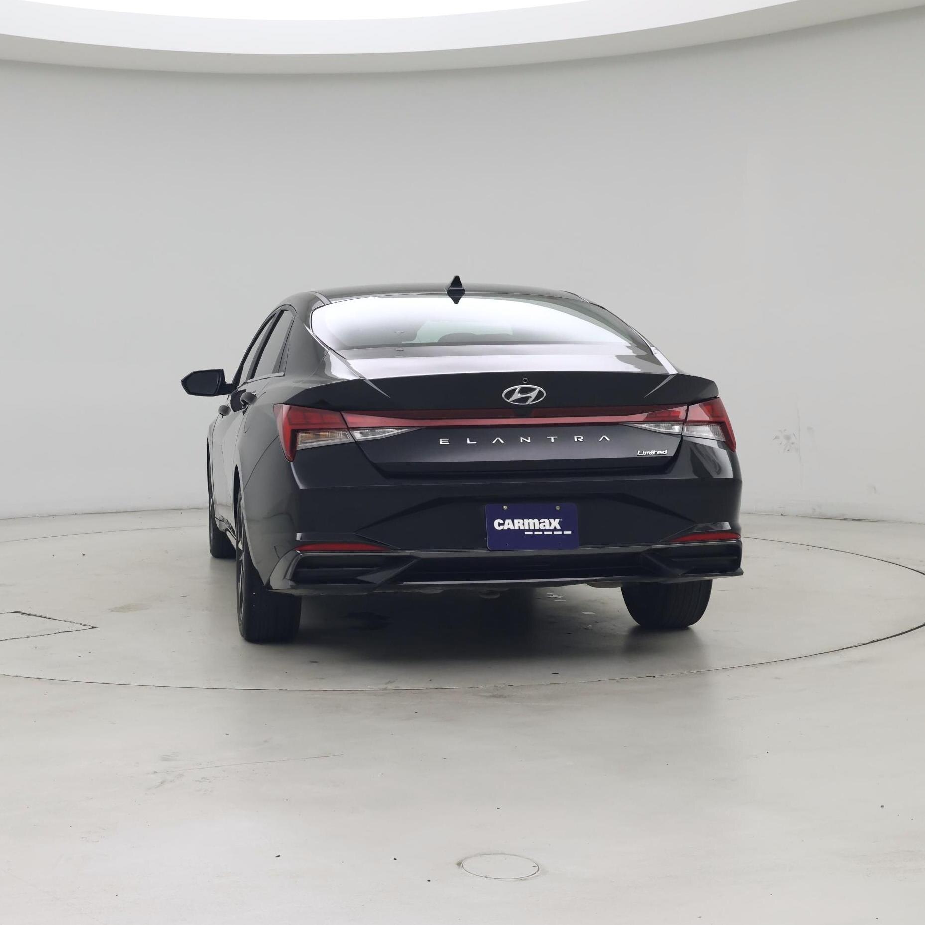 Thumbnail: 2023 Hyundai Elantra - 6