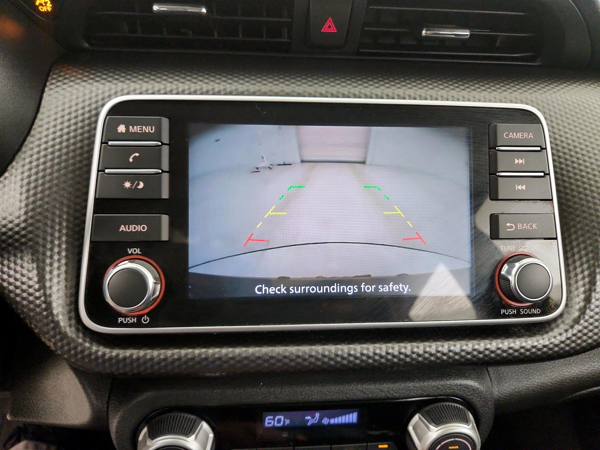 Thumbnail: 2020 Nissan Kicks - 14