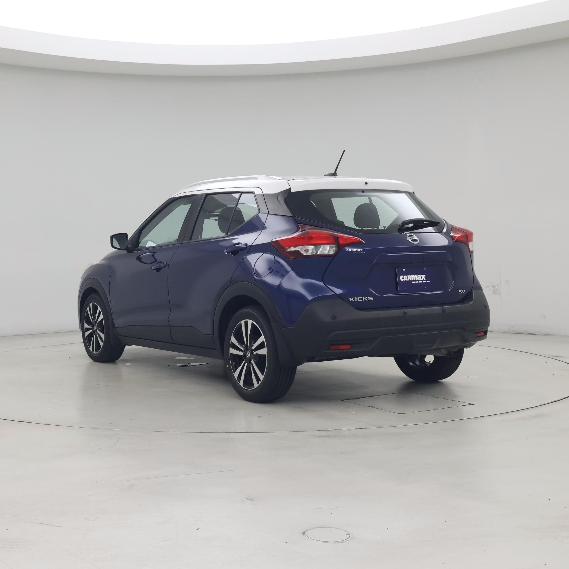 Thumbnail: 2020 Nissan Kicks - 2