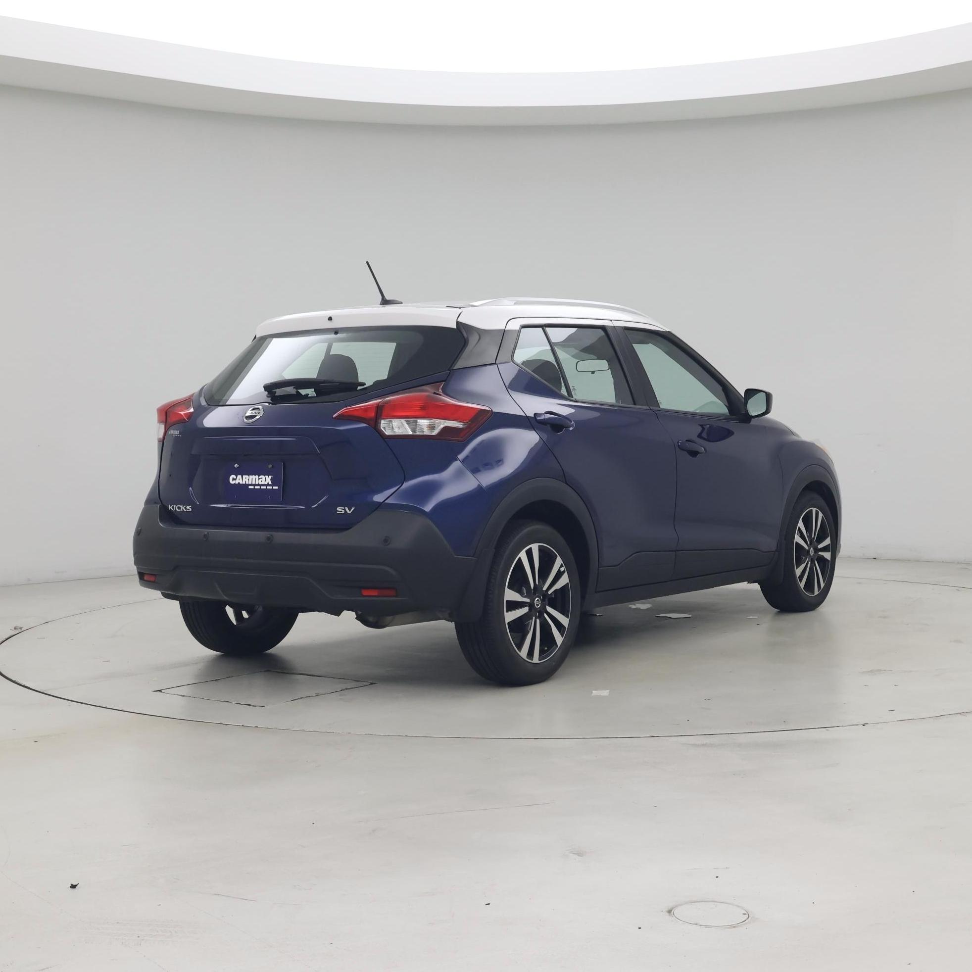 Thumbnail: 2020 Nissan Kicks - 8