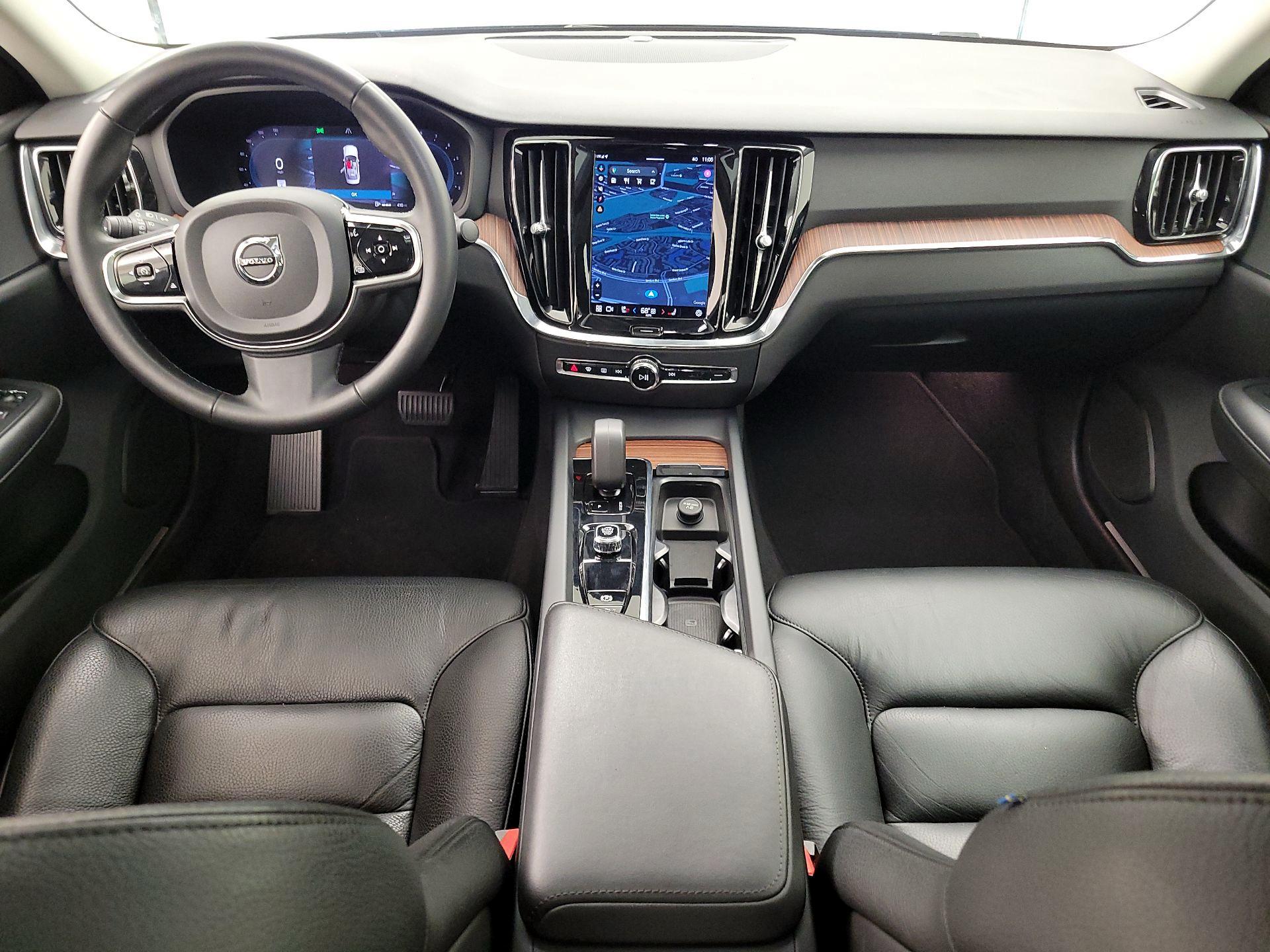 Thumbnail: 2024 Volvo S60 - 9