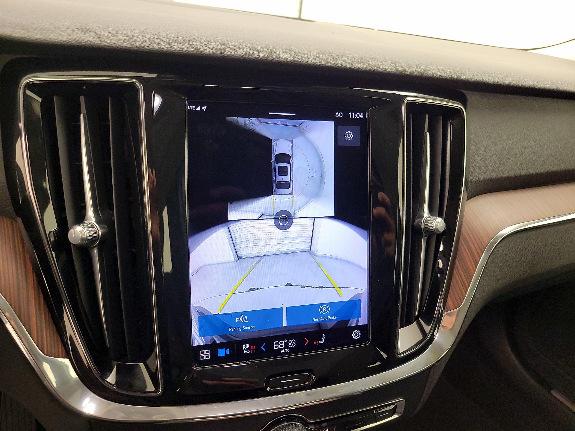 Thumbnail: 2024 Volvo S60 - 15