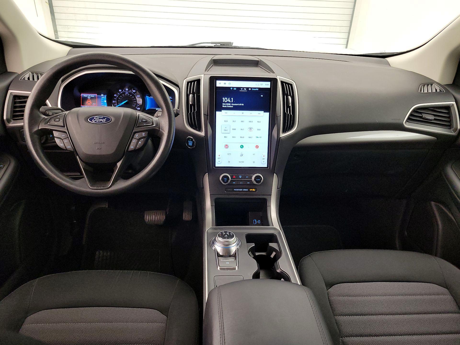 Thumbnail: 2021 Ford Edge - 9