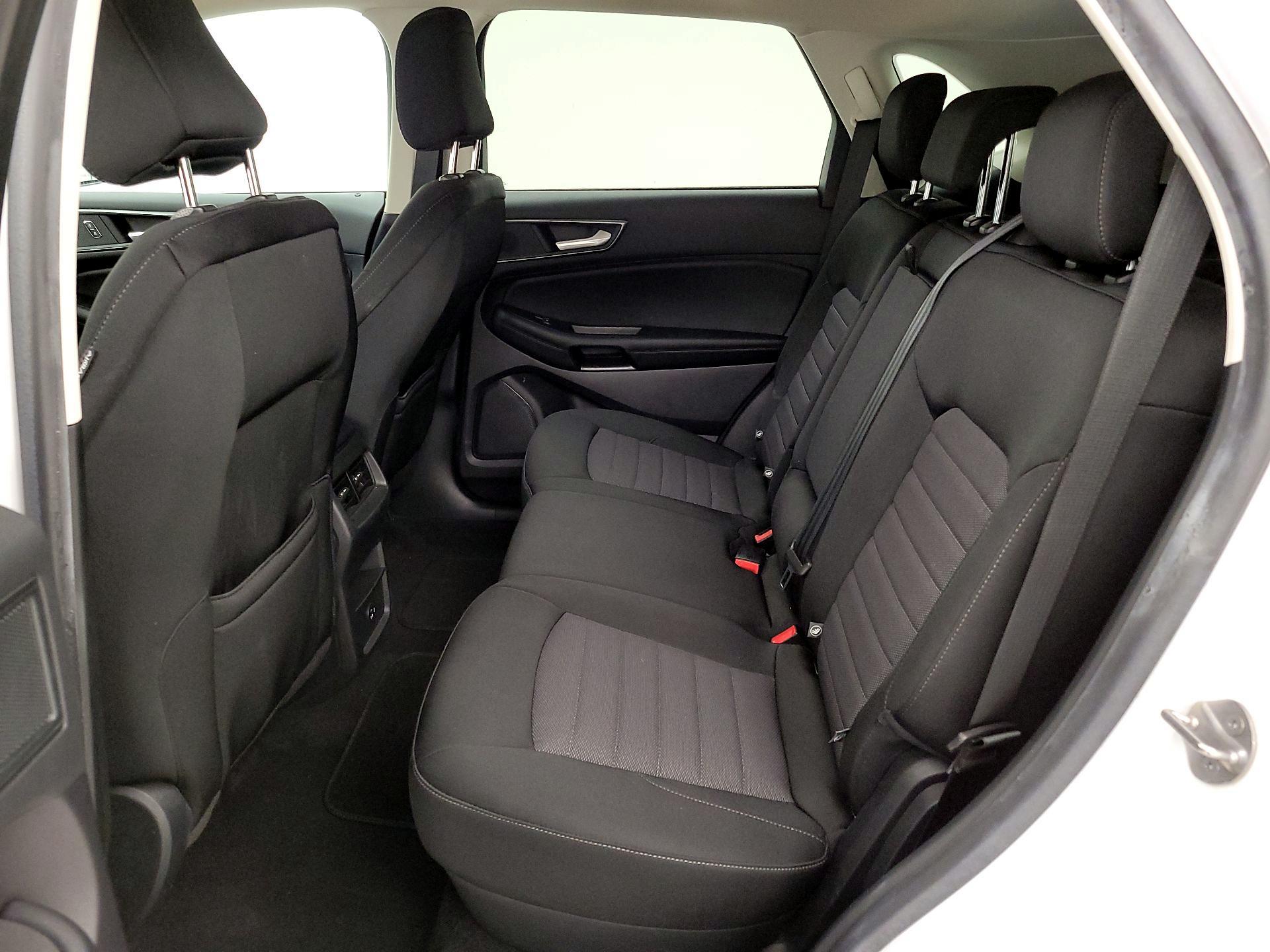 Thumbnail: 2021 Ford Edge - 19