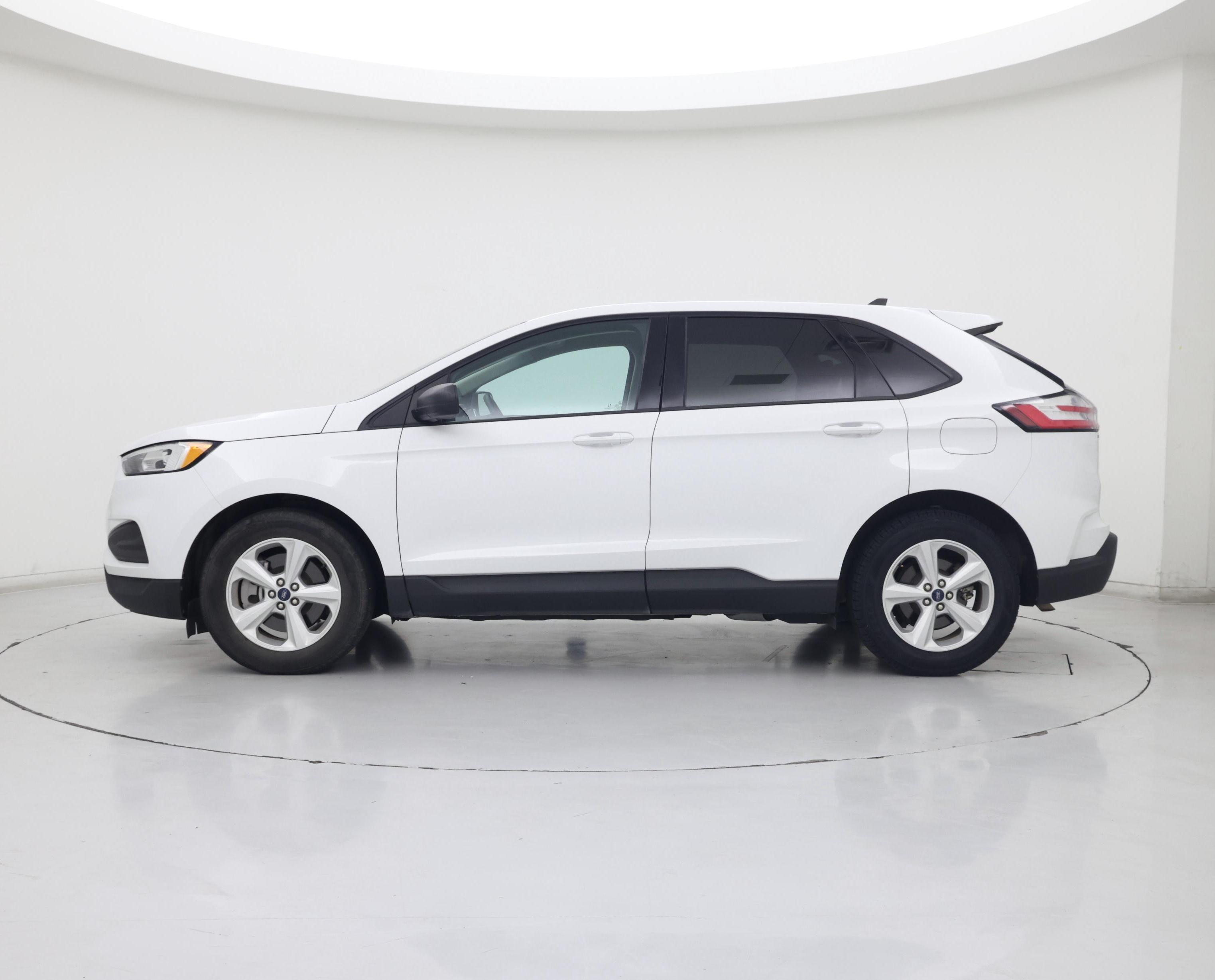 Thumbnail: 2021 Ford Edge - 3