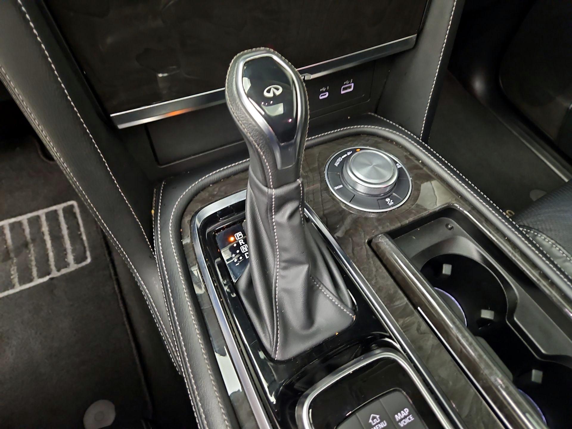 Thumbnail: 2024 INFINITI QX80 - 18