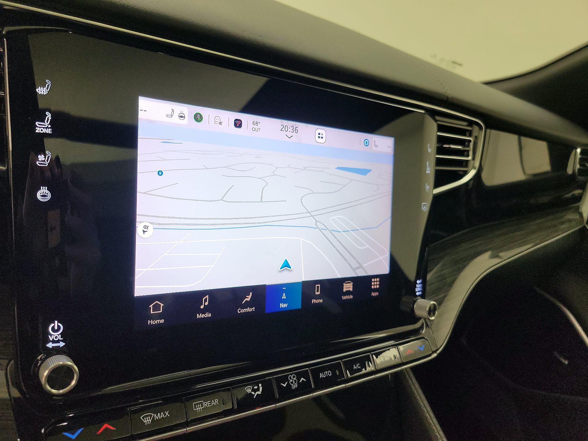 Thumbnail: 2022 Jeep Wagoneer - 14