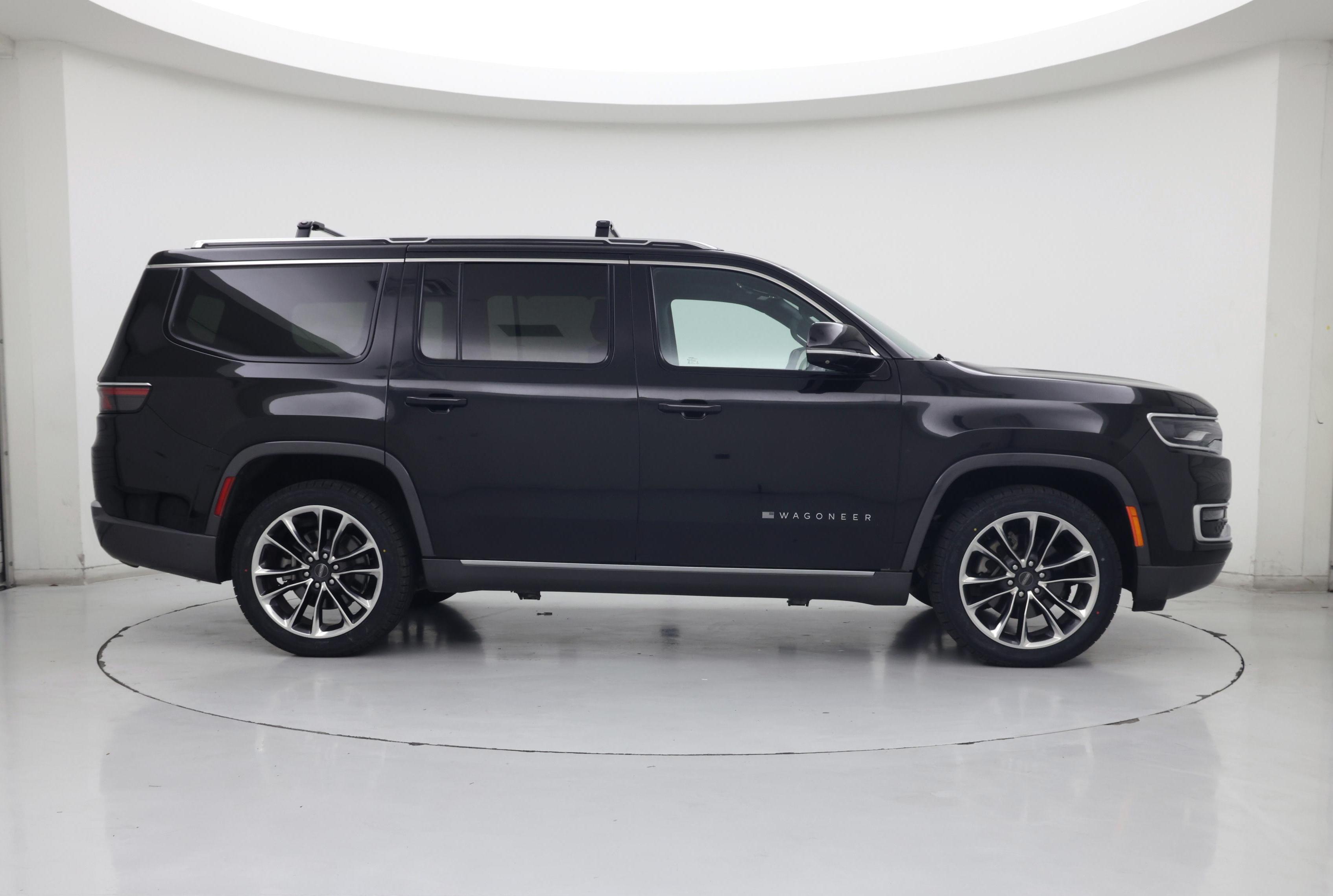 Thumbnail: 2022 Jeep Wagoneer - 7