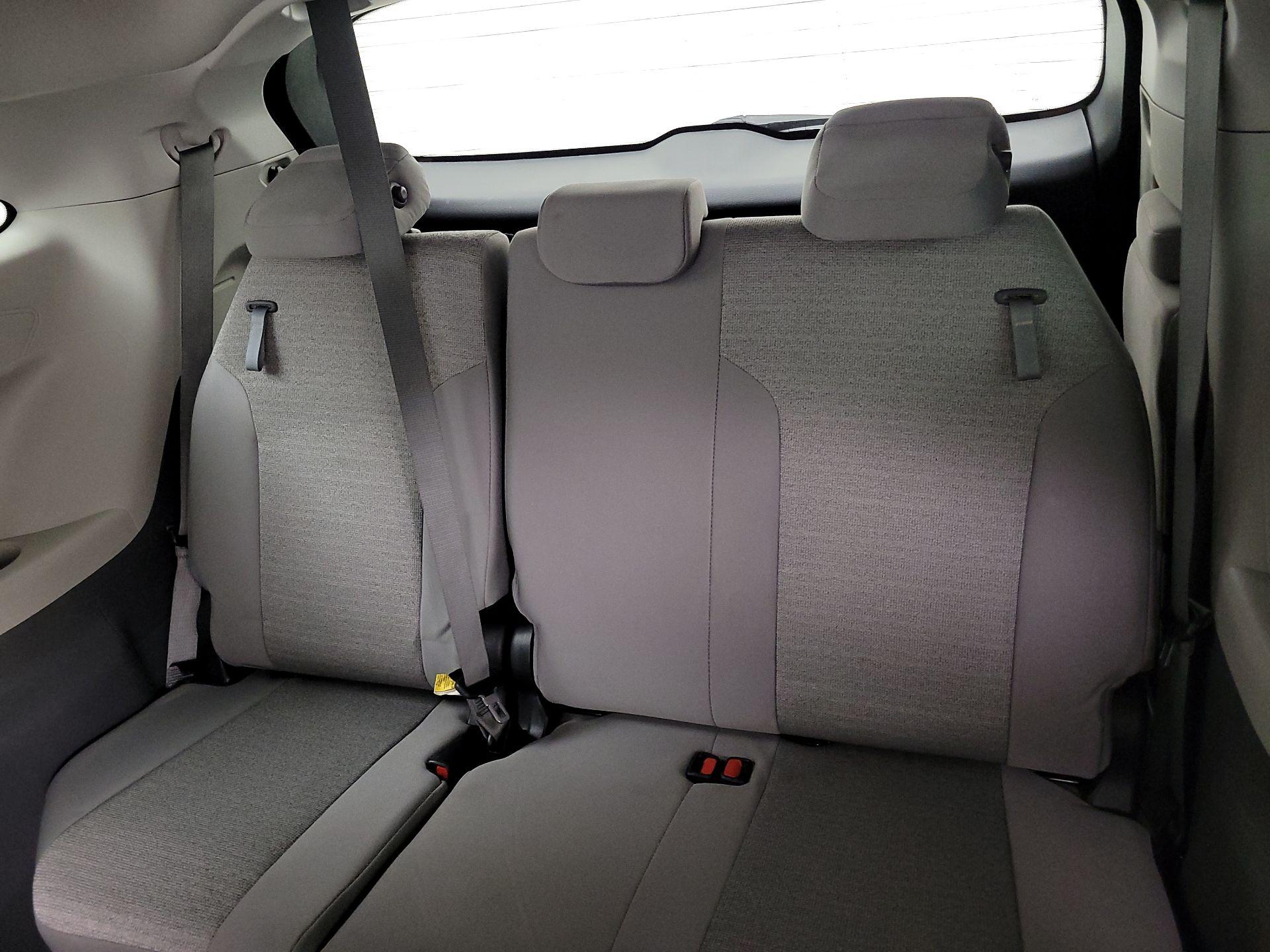 Thumbnail: 2023 Toyota Sienna - 20