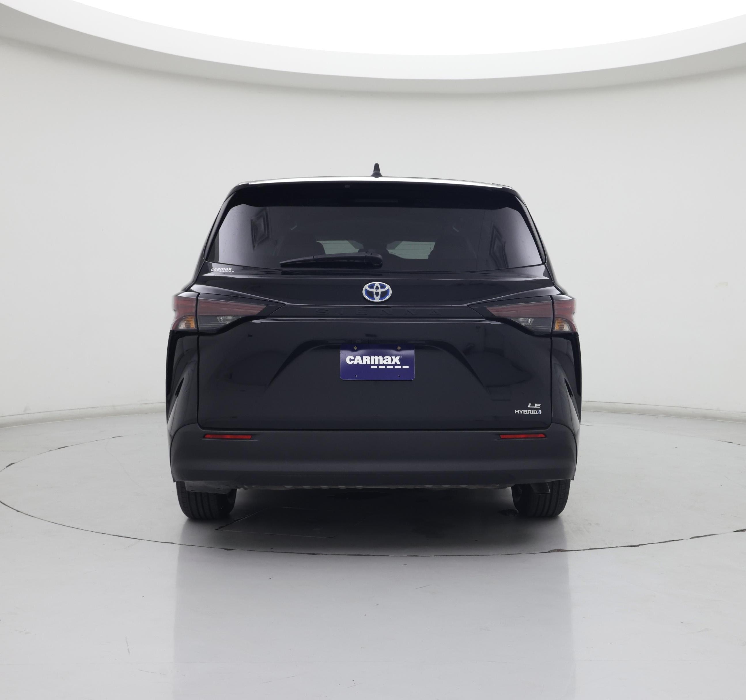 Thumbnail: 2023 Toyota Sienna - 6