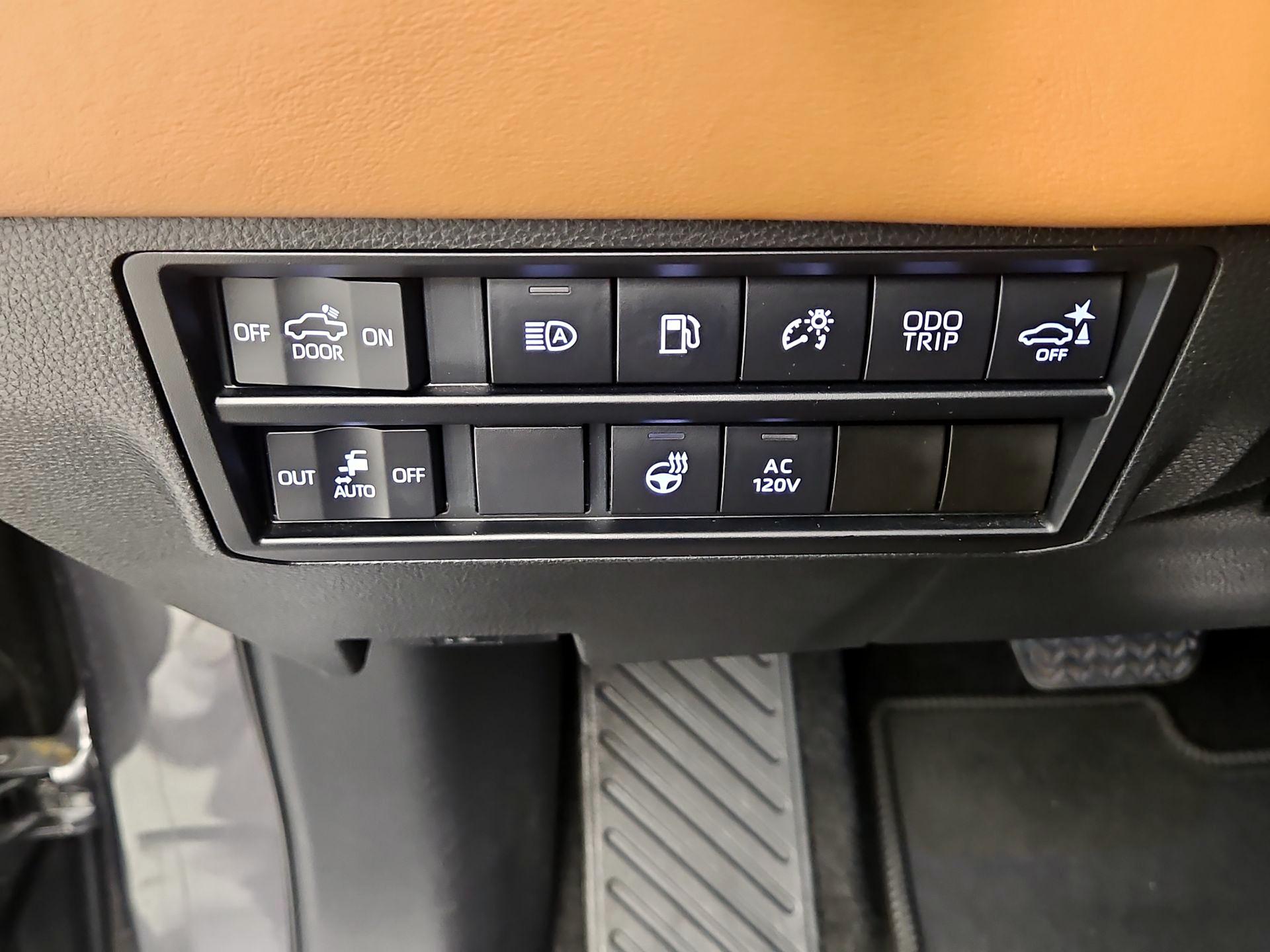 Thumbnail: 2023 Toyota Tundra - 13