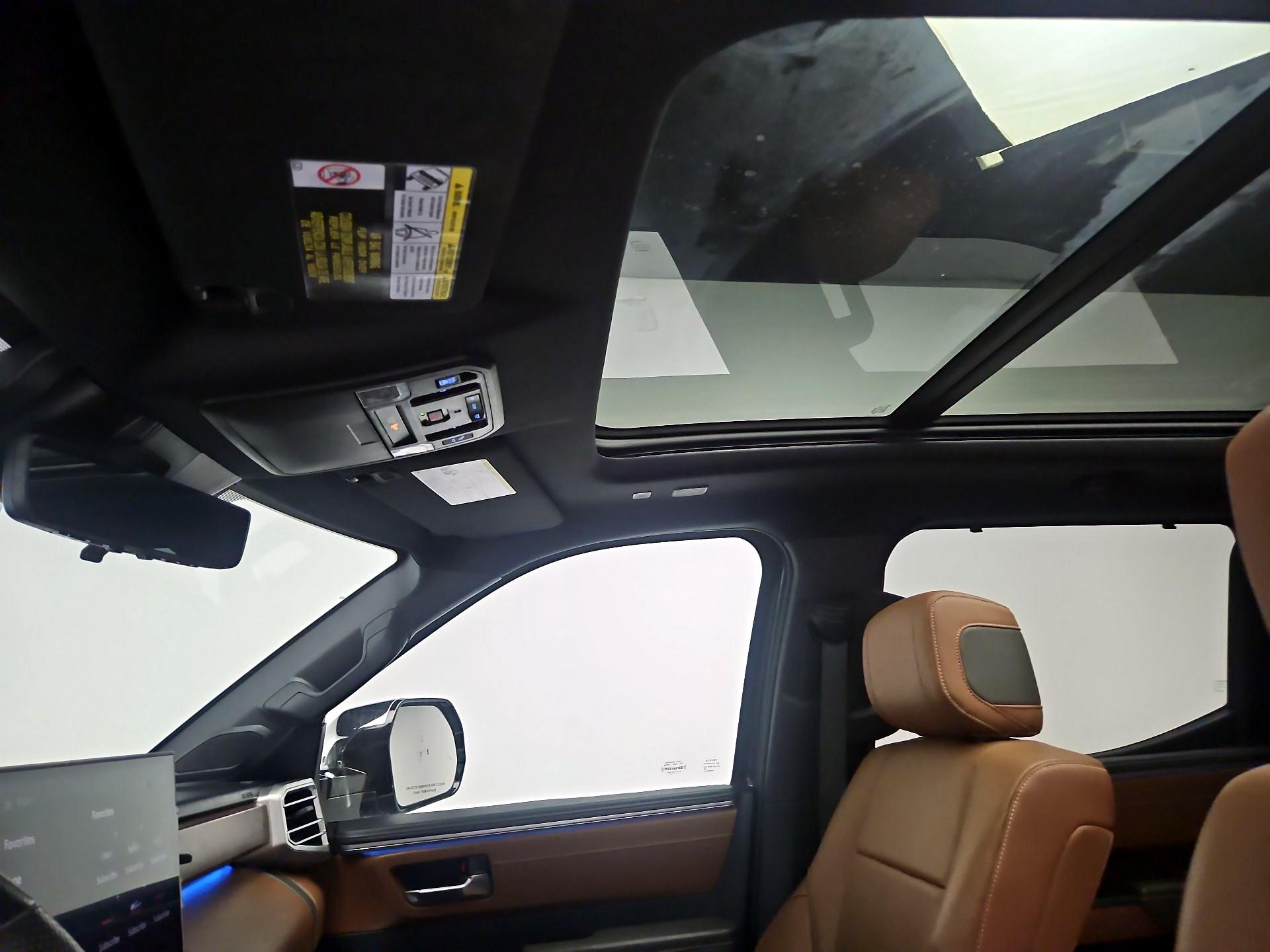 Thumbnail: 2023 Toyota Tundra - 19