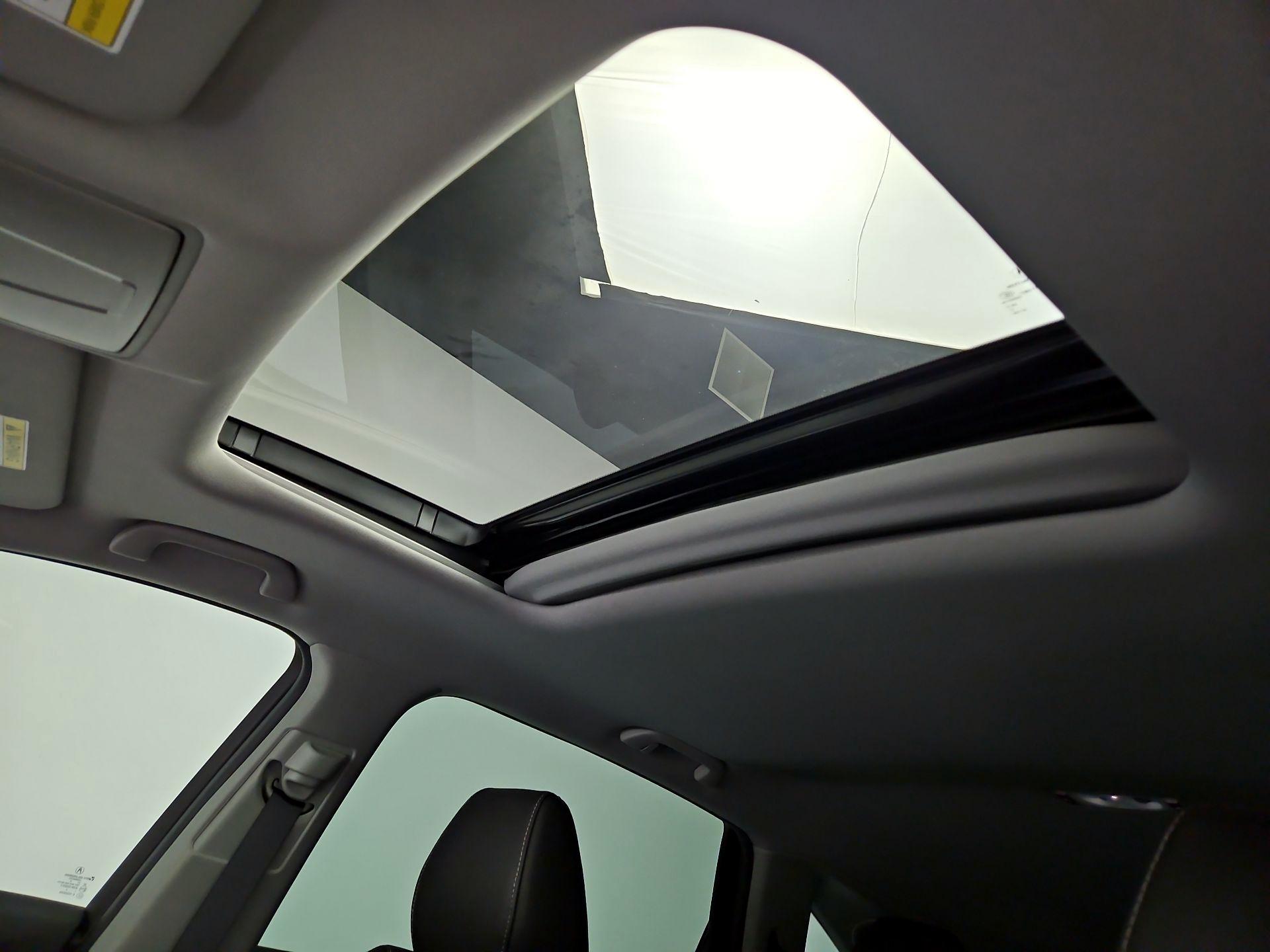 Thumbnail: 2019 Acura MDX - 20