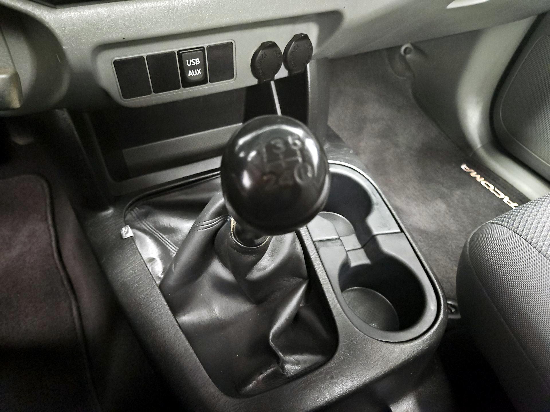 Thumbnail: 2014 Toyota Tacoma - 16