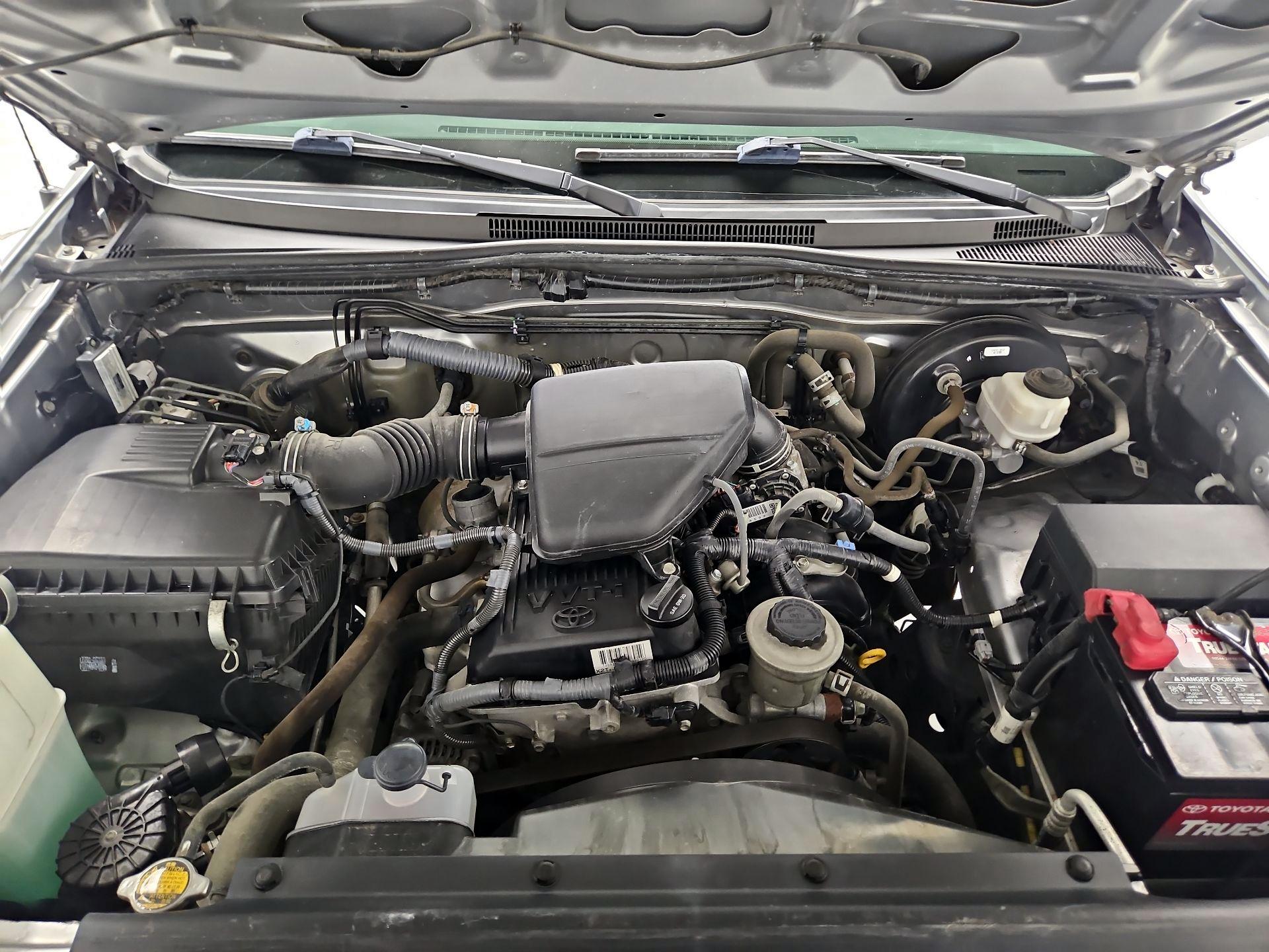 Thumbnail: 2014 Toyota Tacoma - 19