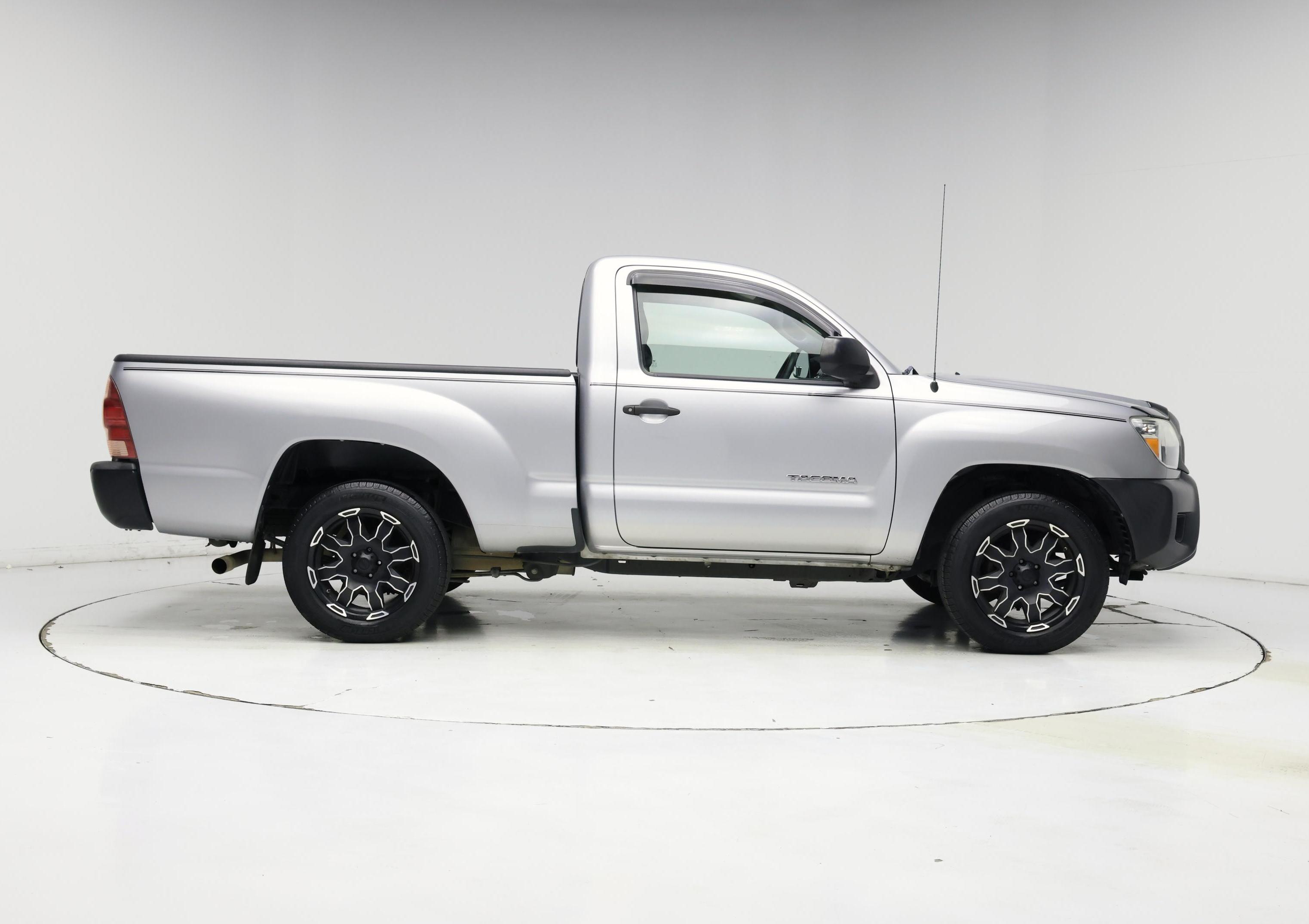 Thumbnail: 2014 Toyota Tacoma - 7
