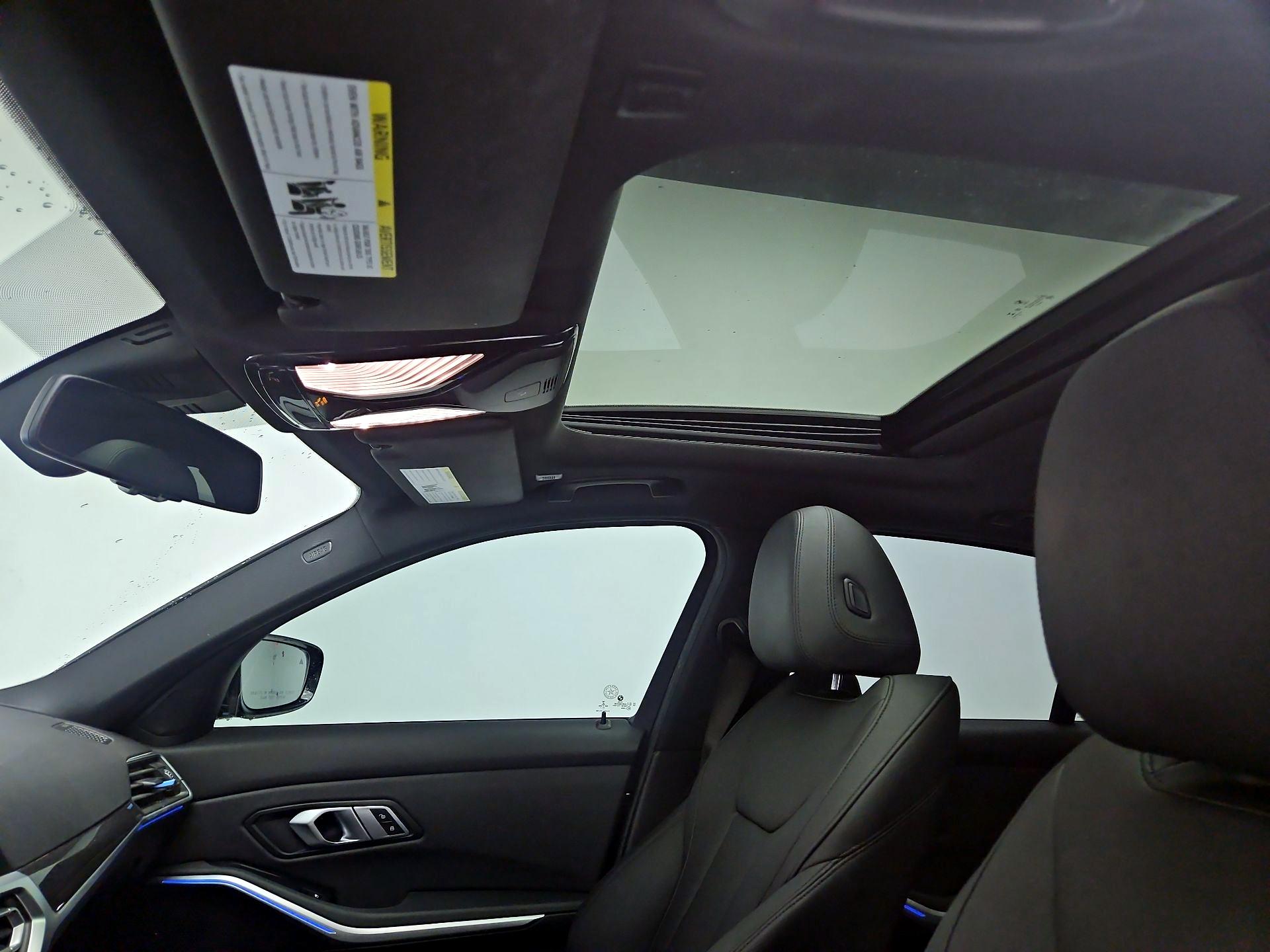 Thumbnail: 2021 BMW 3 Series - 20