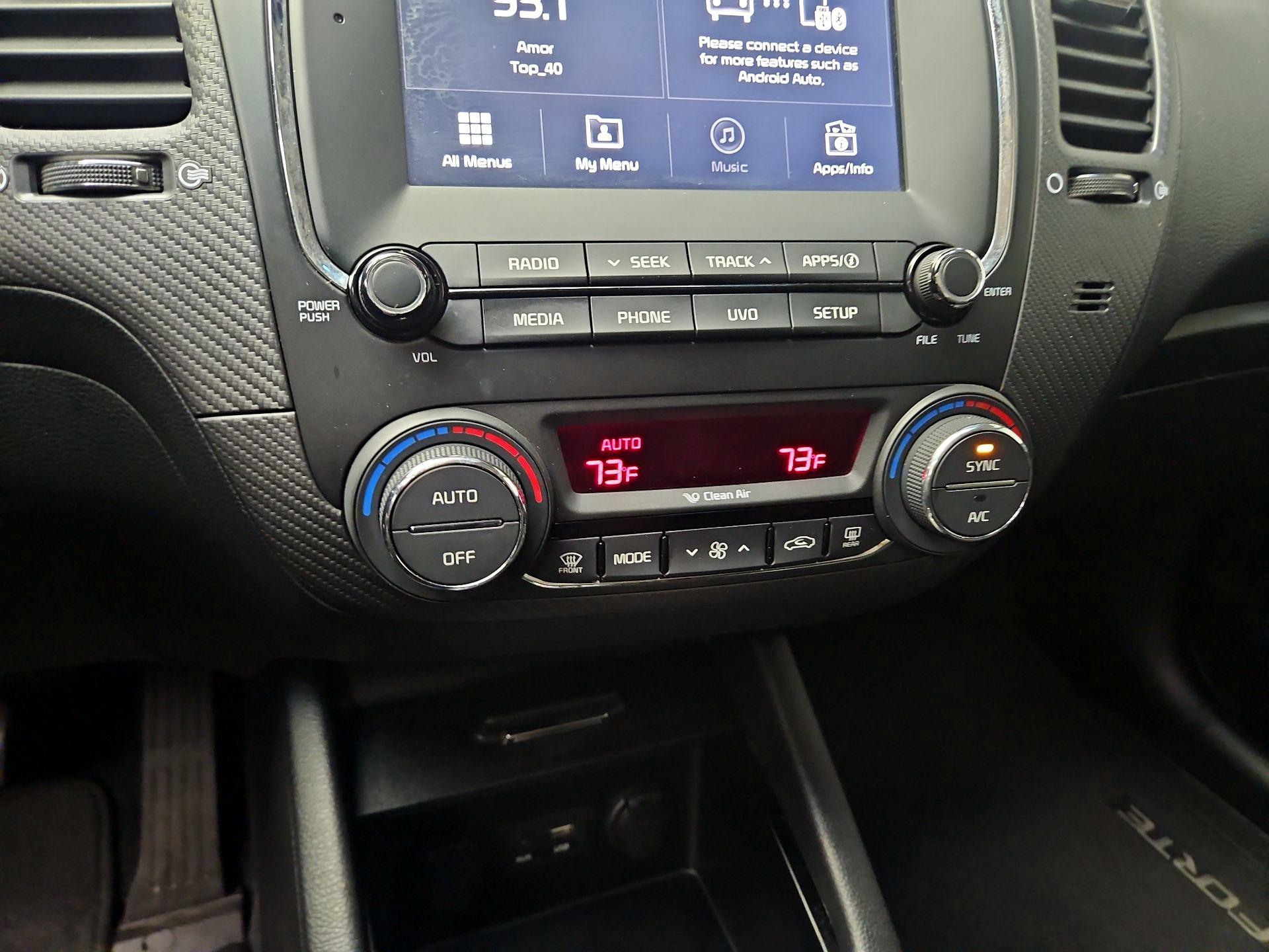 Thumbnail: 2017 Kia Forte - 16