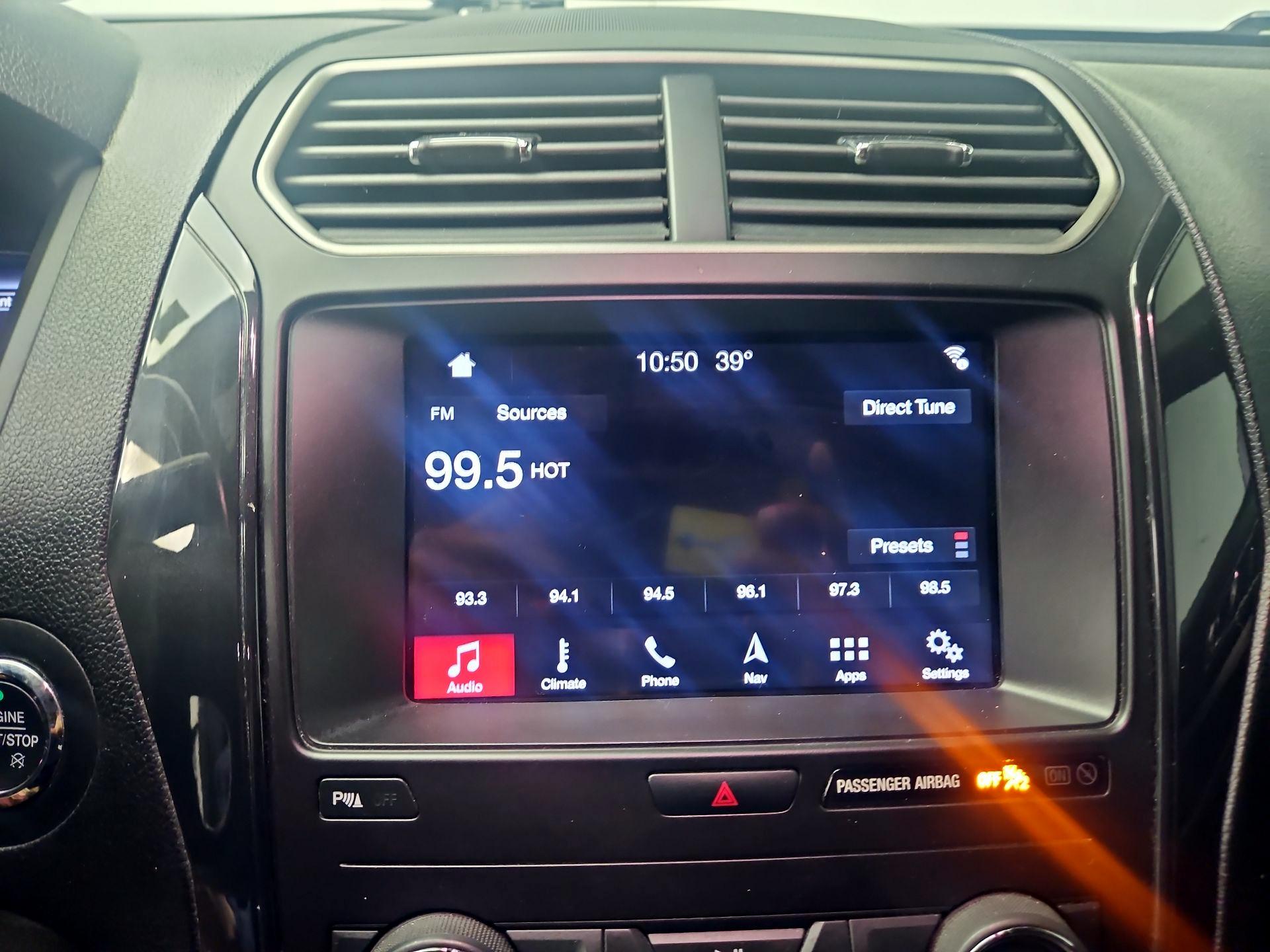 Thumbnail: 2019 Ford Explorer - 16