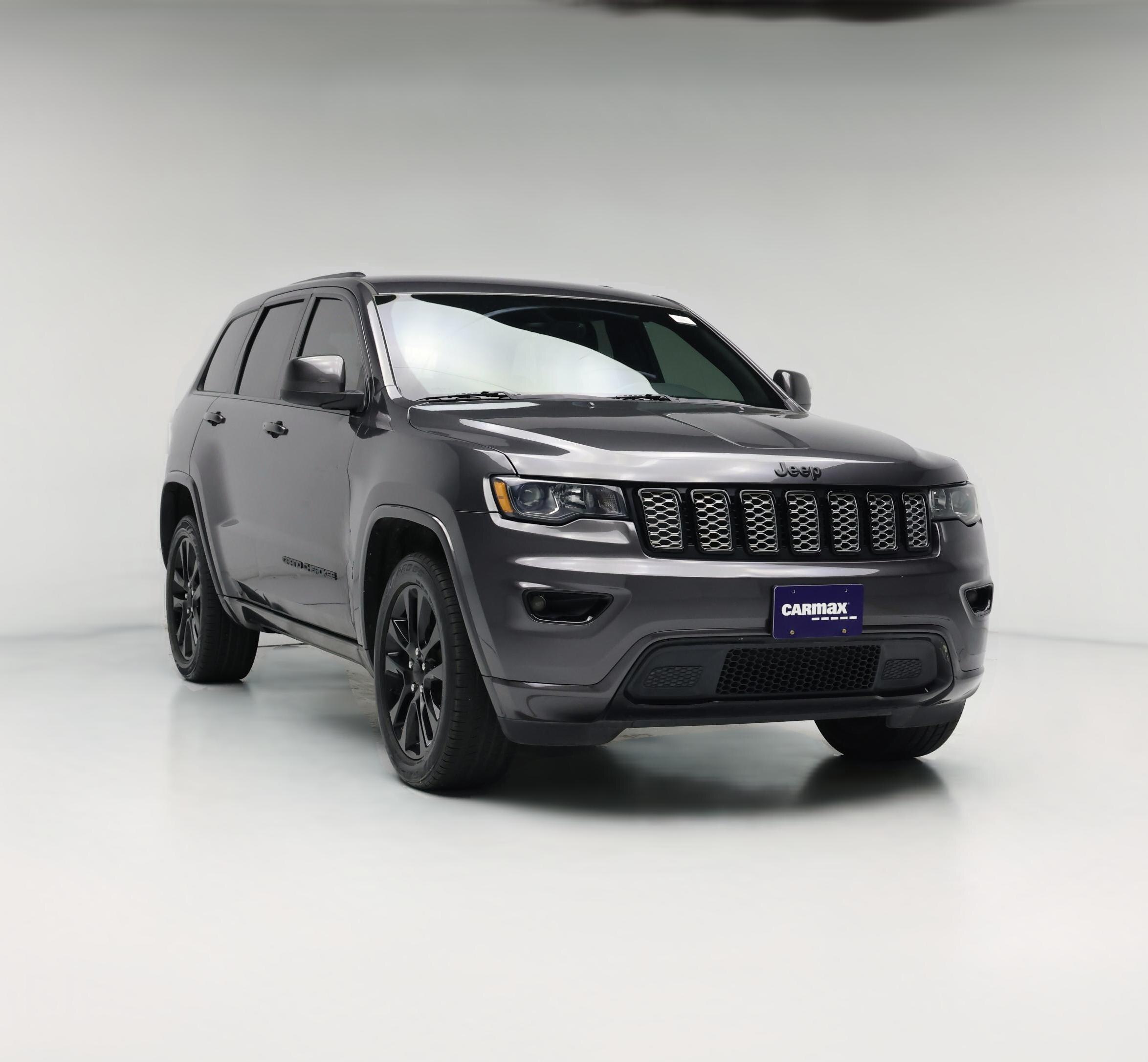 Thumbnail: 2017 Jeep Grand Cherokee - 1