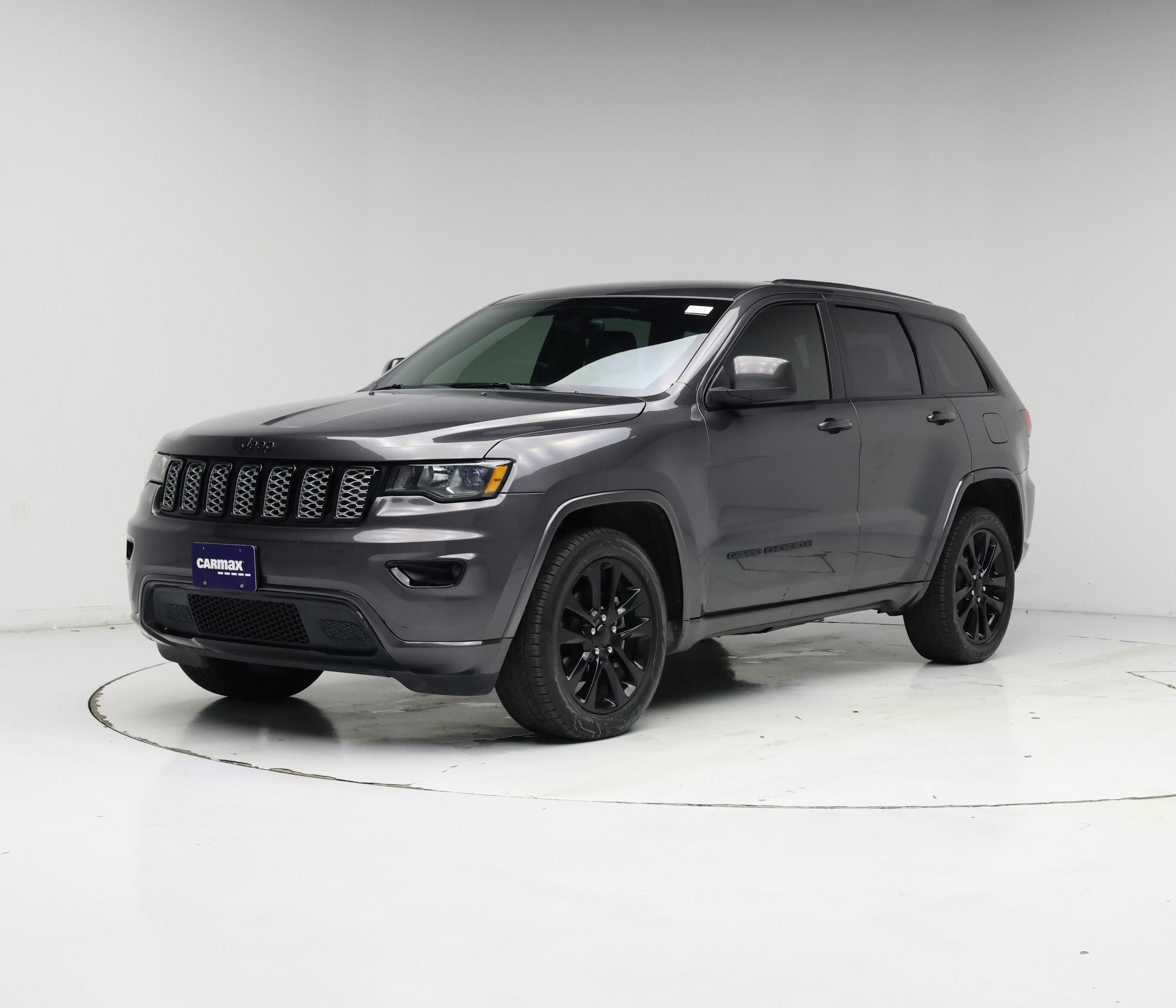 Thumbnail: 2017 Jeep Grand Cherokee - 4